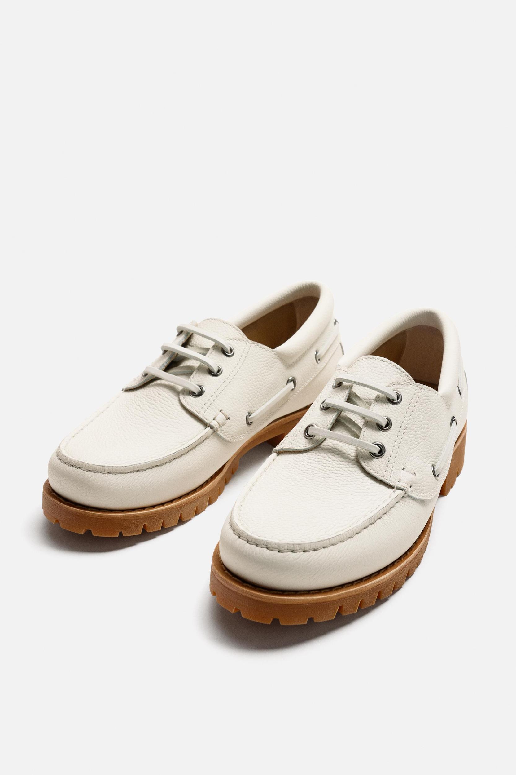 LEATHER BOAT SHOES Product Image