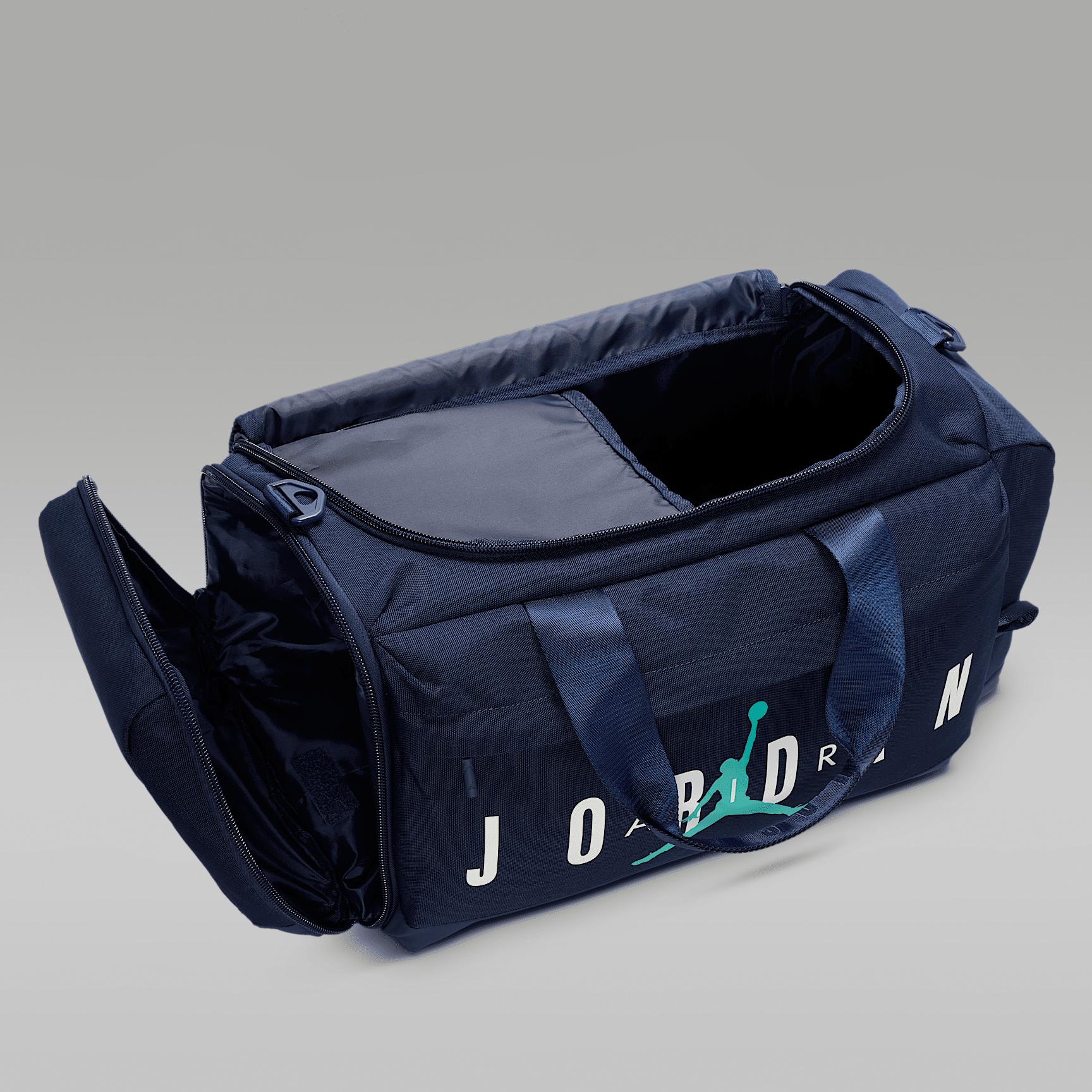 Men's Jordan Duffel Bag (46L) Product Image