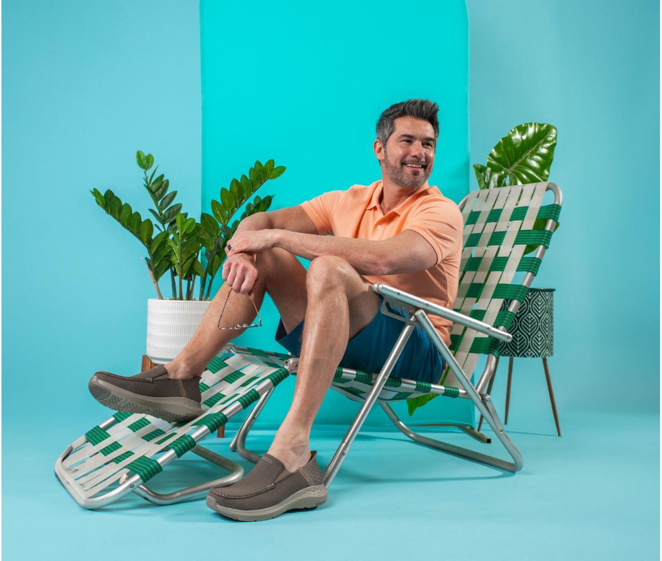 Men's Skechers 204804 Ralven Slip-Ins Casual Loafers Product Image