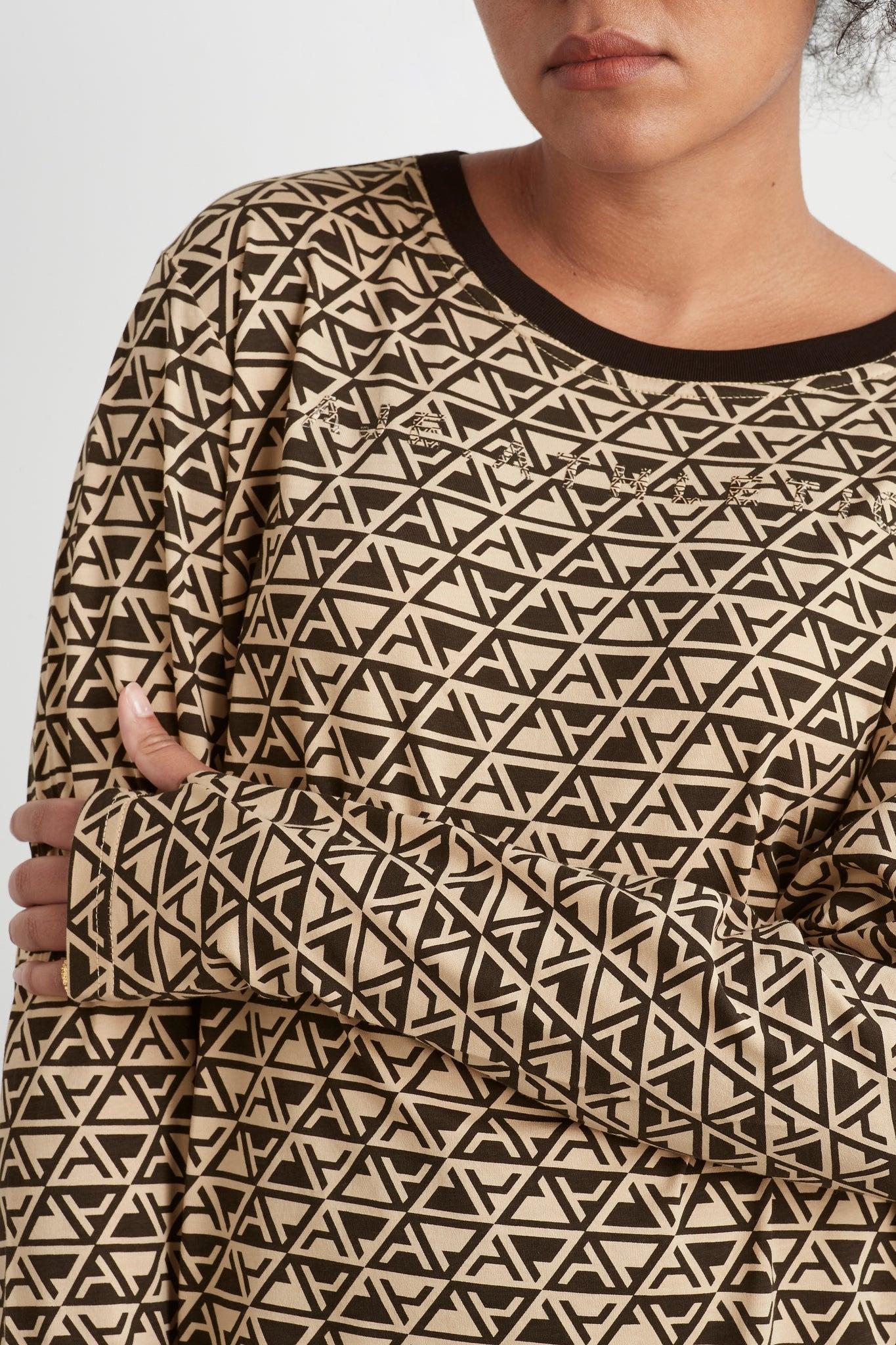 Geo Print Long Sleeve T-Shirt 127 Product Image