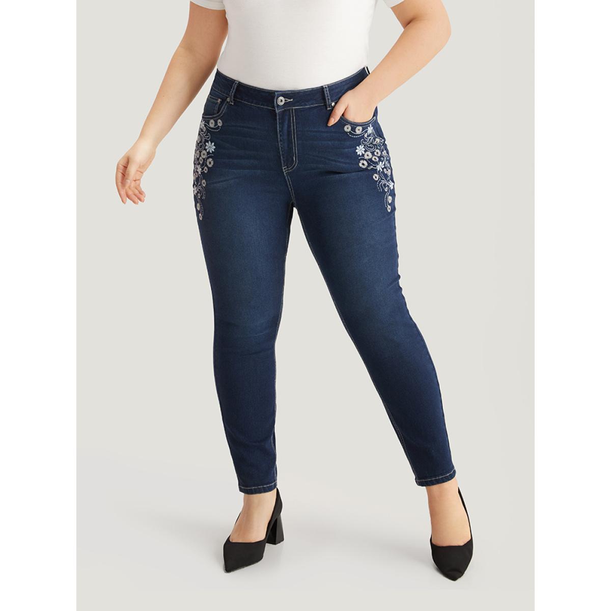 Plus Size Floral Embroidered High Rise Skinny Jeans Women DarkBlue Casual Natural Flowers Zipper High stretch Pocket Jeans BloomChic 18/2X Product Image