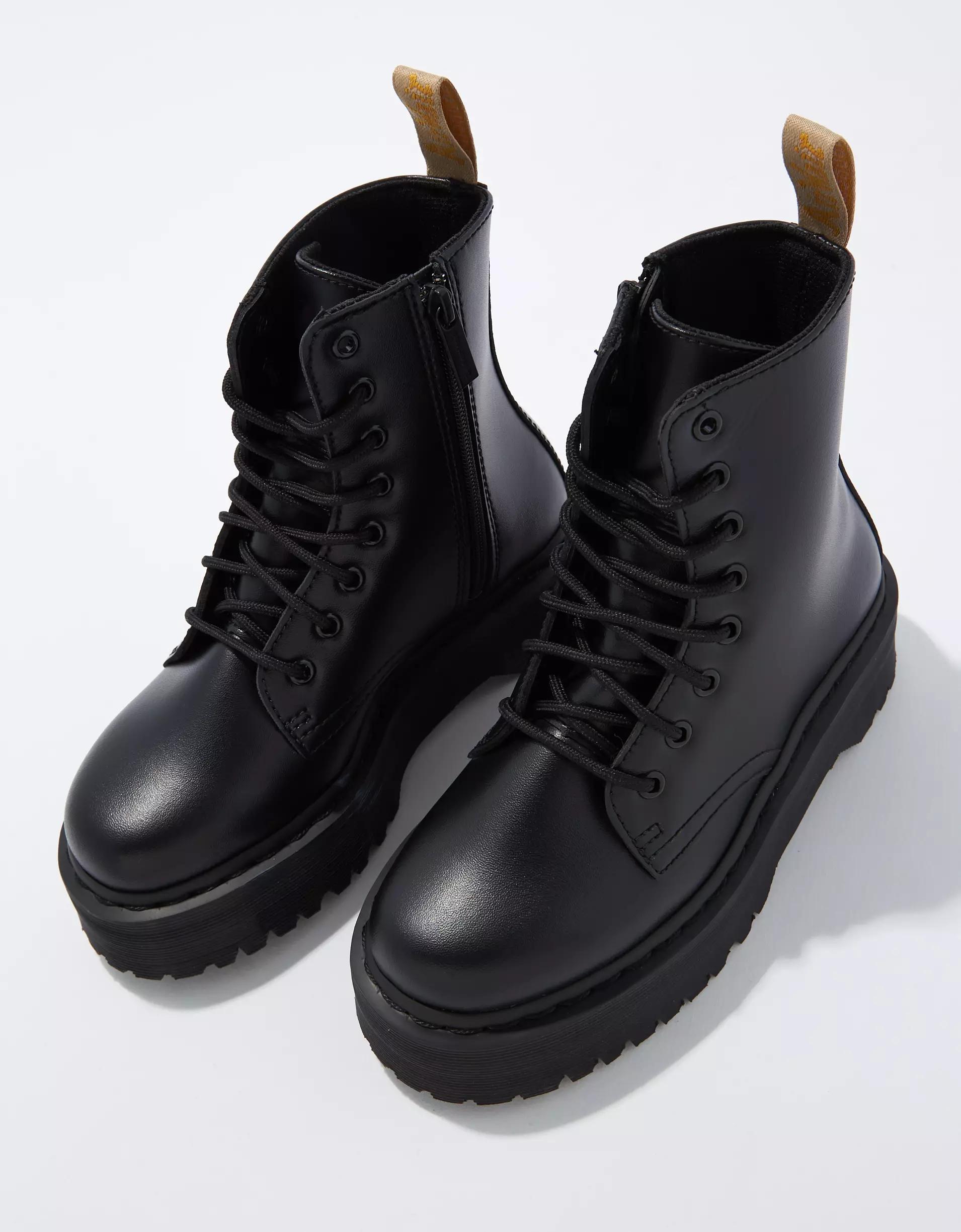 Dr. Martens Women's Jadon II Mono Boot Product Image