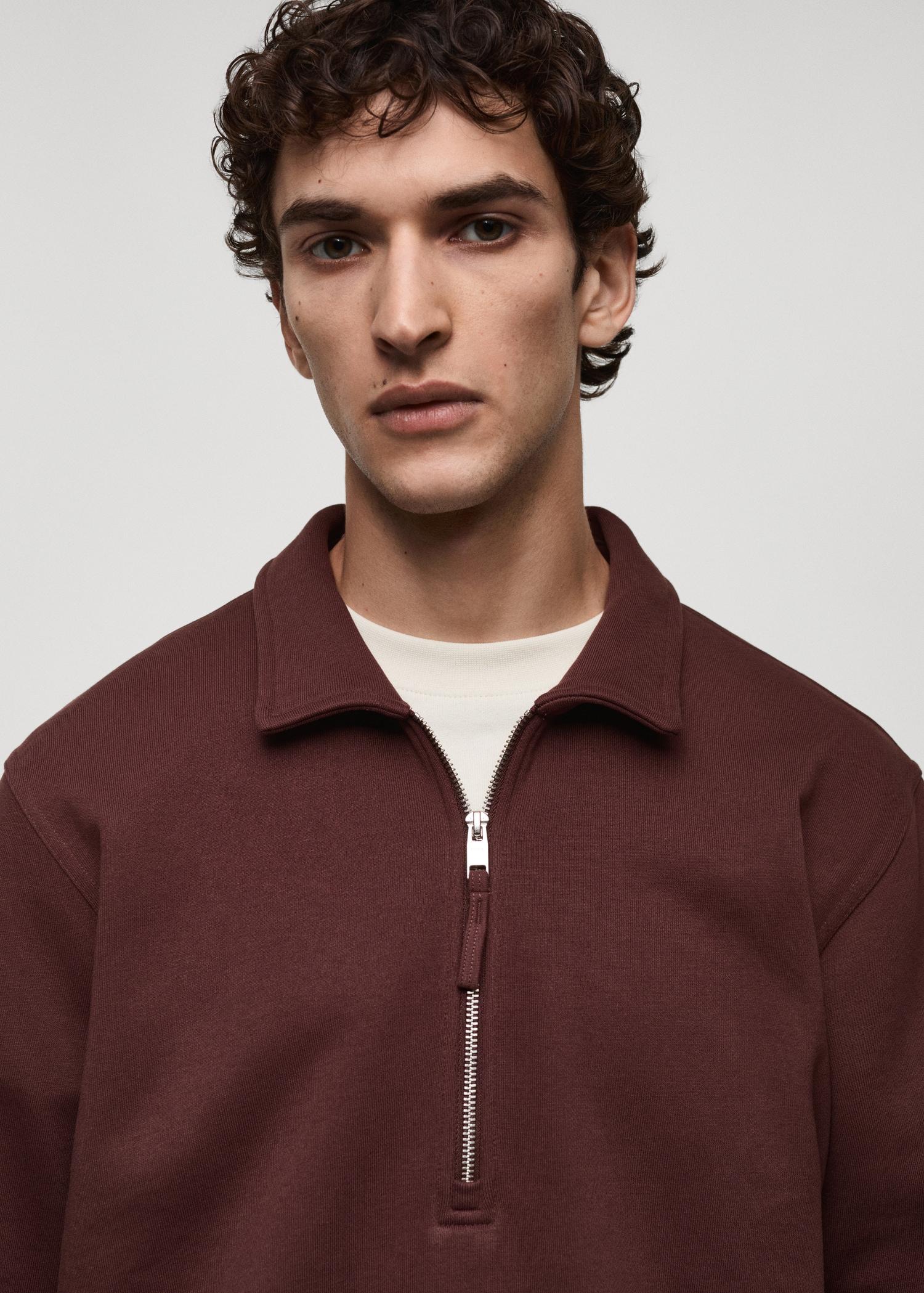 Regular-fit cotton polo sweatshirt - Men | MANGO USA Product Image