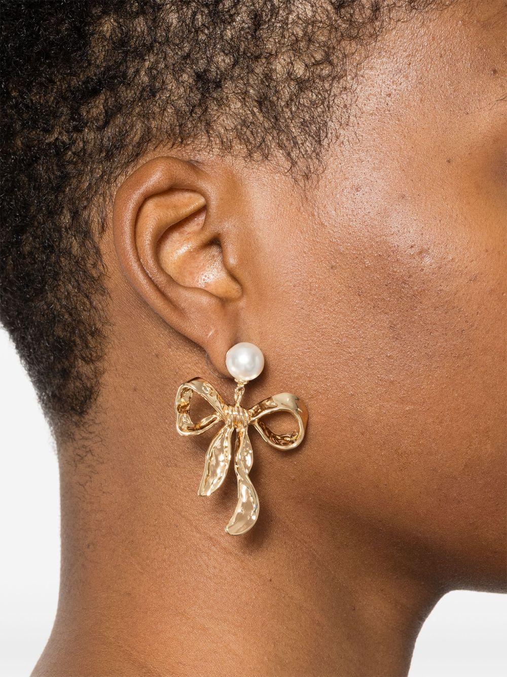 bow earrings Product Image