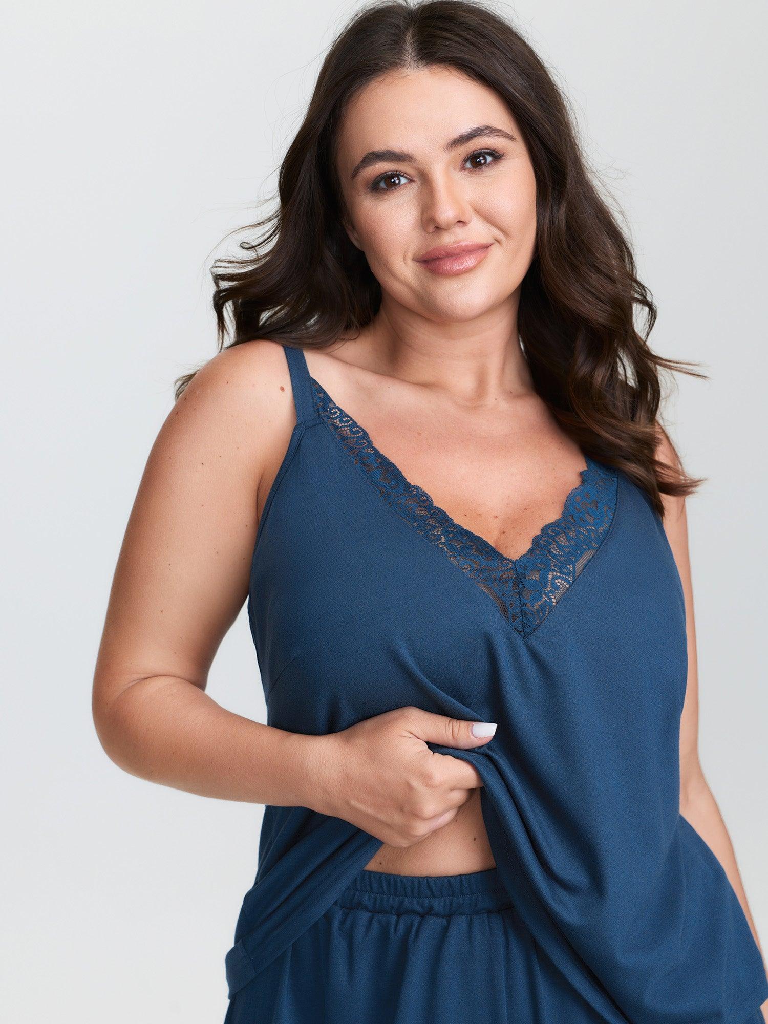 Supersoft Lace Trim V-Neck Co-ord Lounge Set Female Product Image