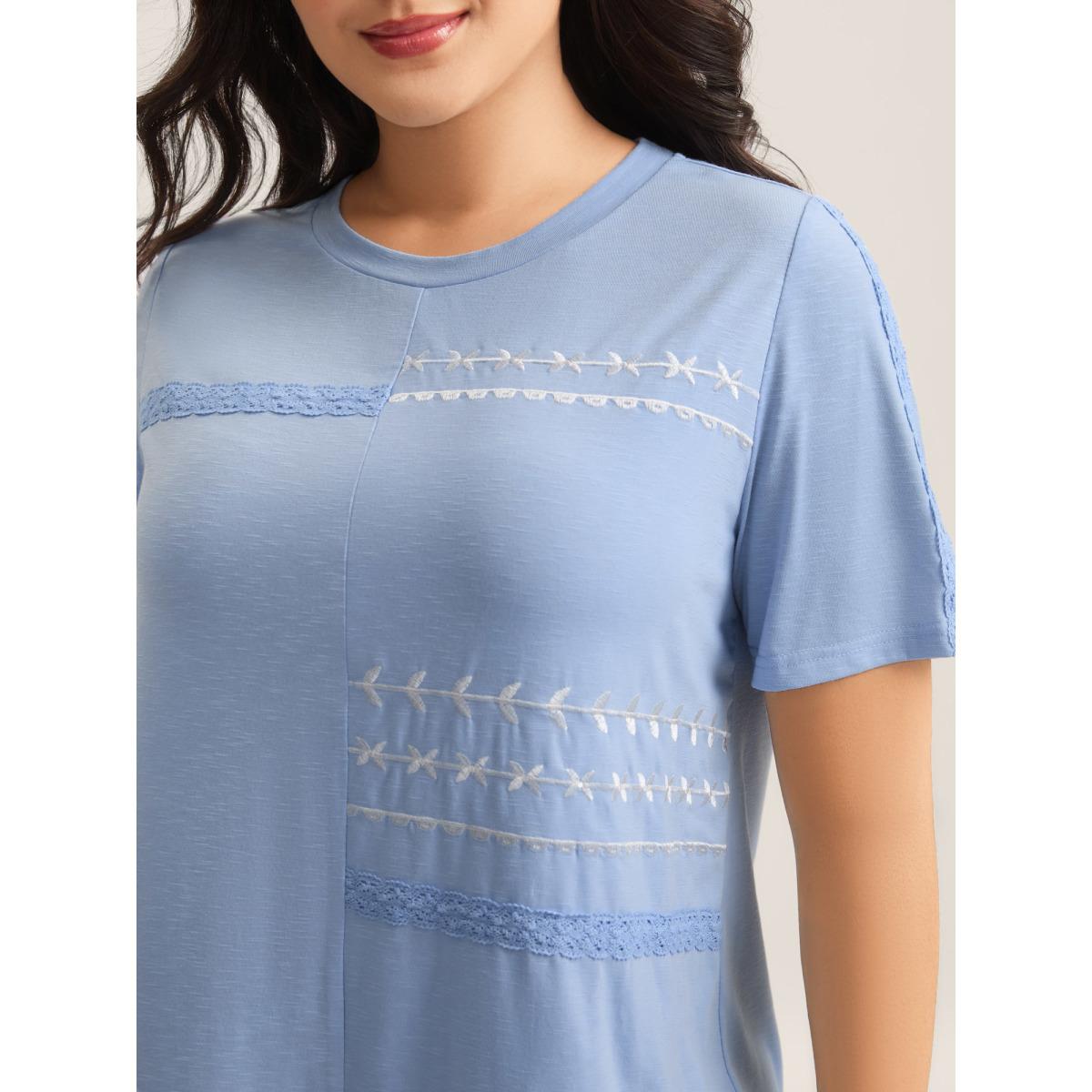 Plus Size Embroidered Lace Spliced Solid T-Shirt LightBlue Women Woven ribbon&lace trim Round Neck Everyday-Casual T-shirts BloomChic 30/6X Product Image
