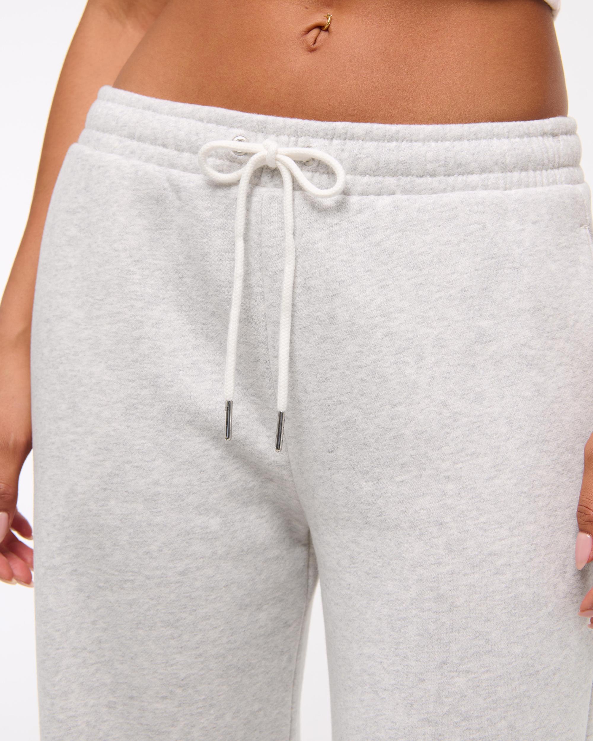 Essential Wide Leg Sunday Sweatpant Product Image