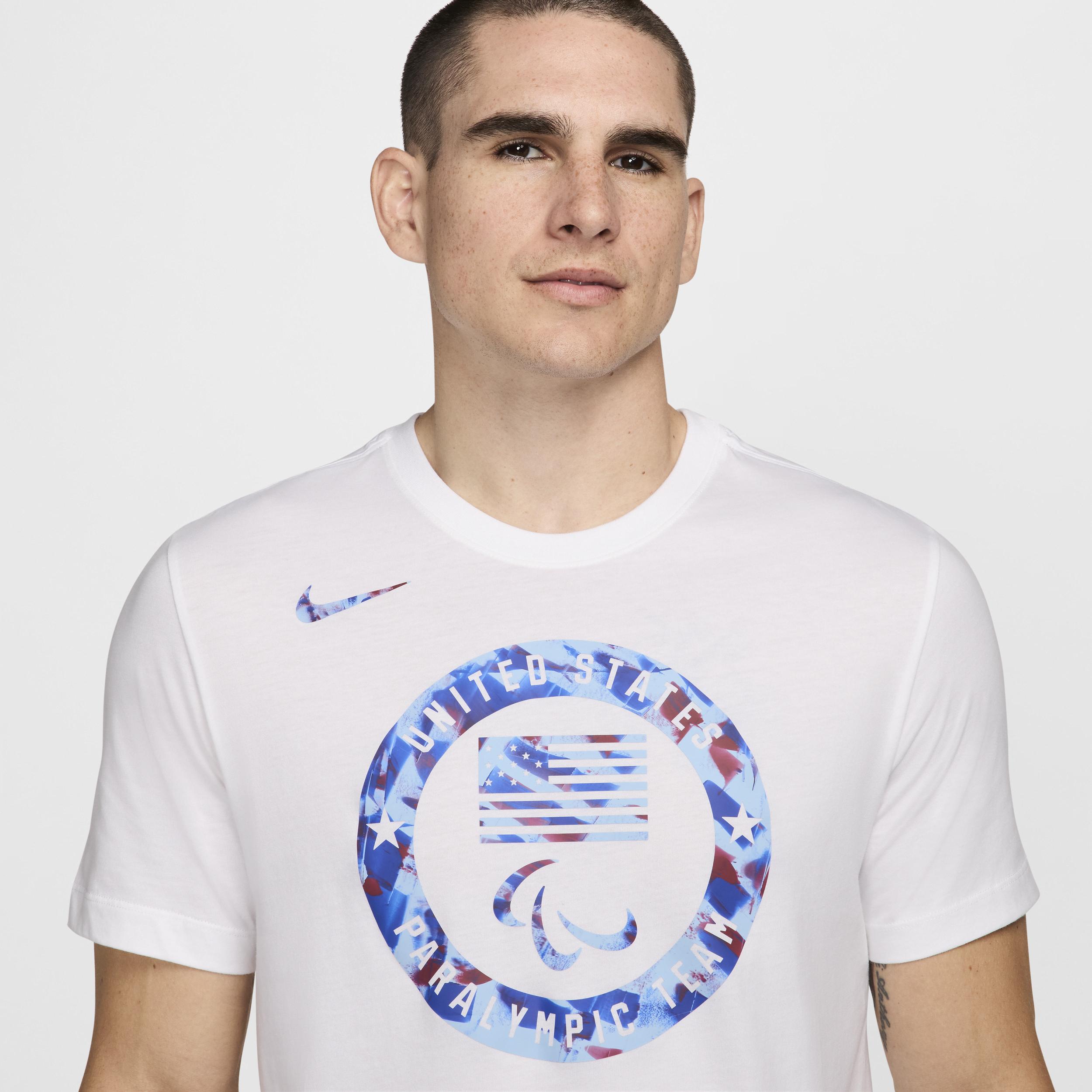 Team USA Club Men's Nike T-Shirt Product Image