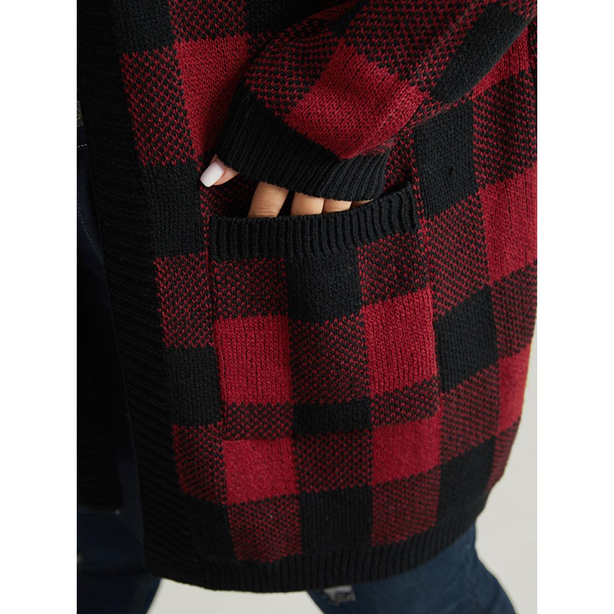 Plus Size Plaid Patched Pocket Loose Cardigan Scarlet Women Casual Loose Long Sleeve Everyday Cardigans BloomChic 28/5X Product Image
