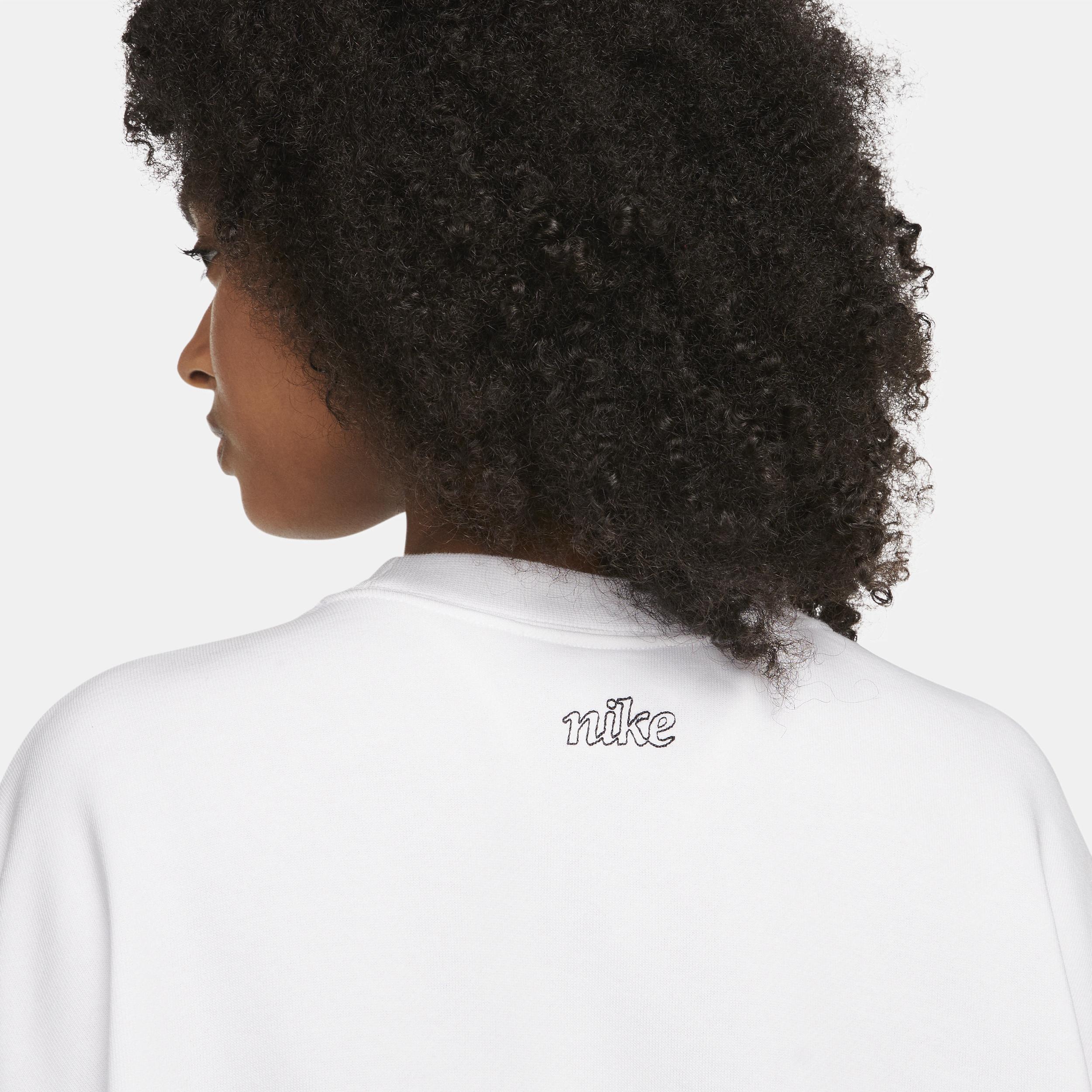 Nike Women's Dri-FIT Get Fit Graphic Crewneck Sweatshirt Product Image