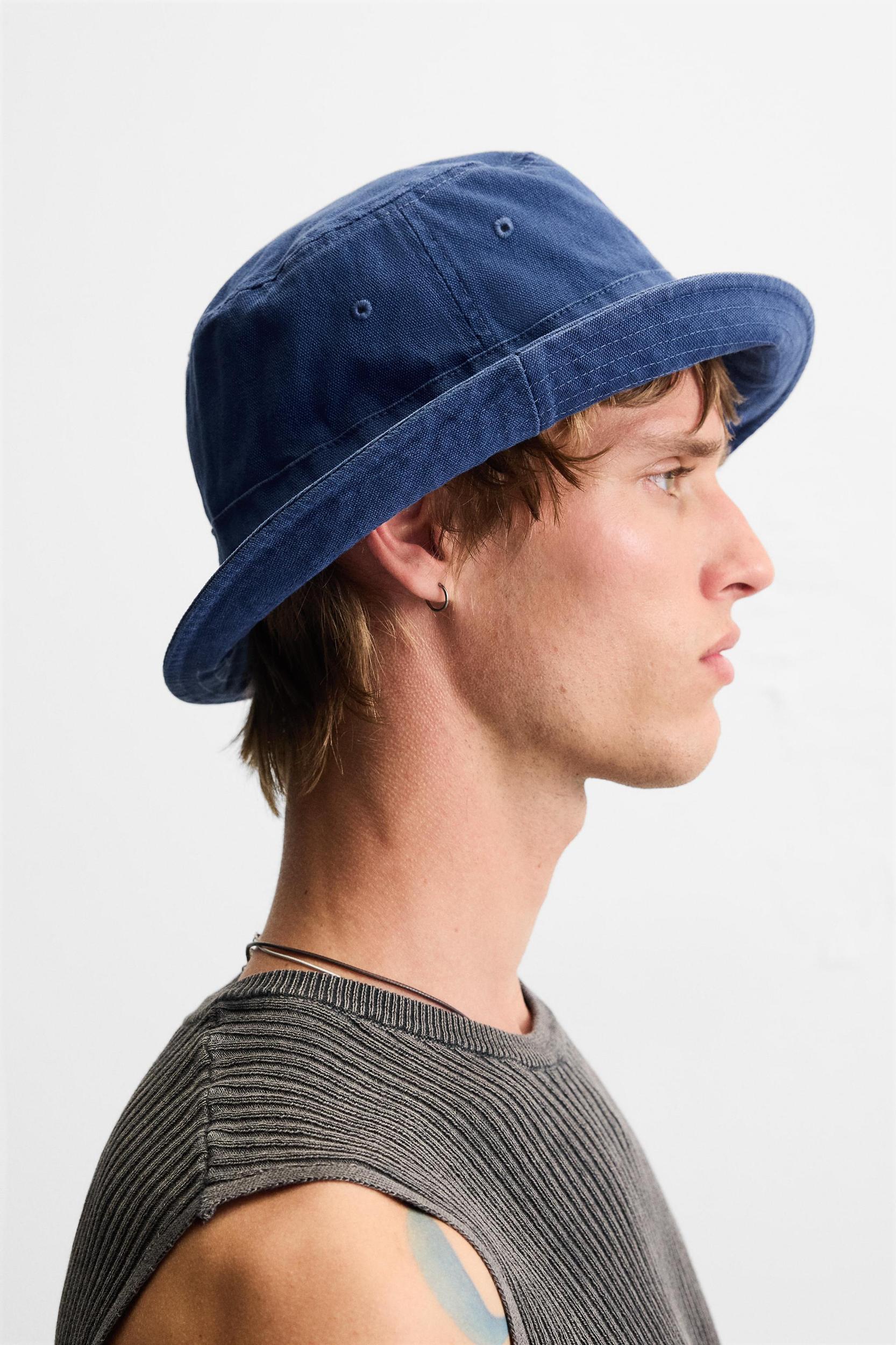 WASHED BUCKET HAT Product Image