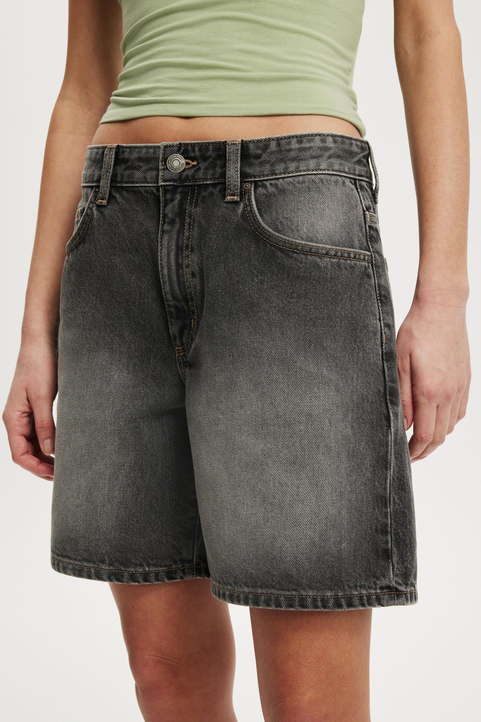 Relaxed Denim Short Product Image
