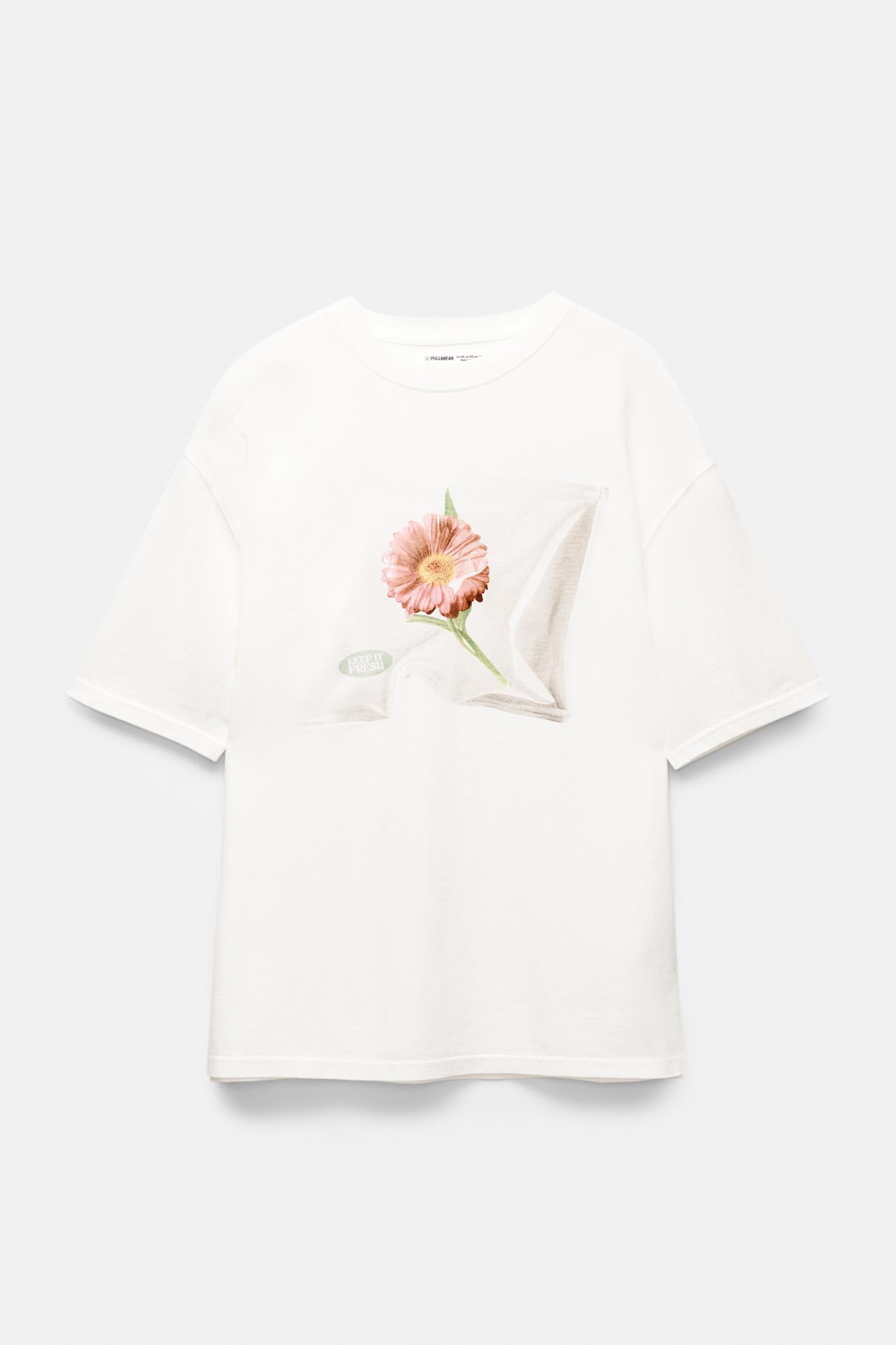 Floral T-shirt Product Image