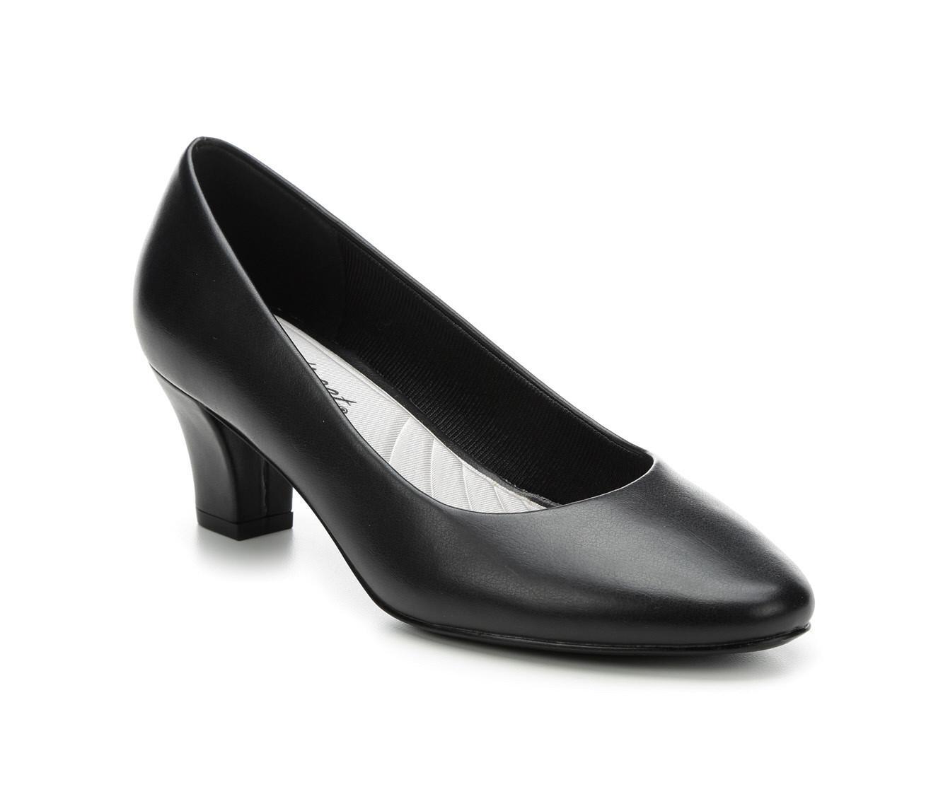 Women's Easy Street Ballari Pumps Product Image