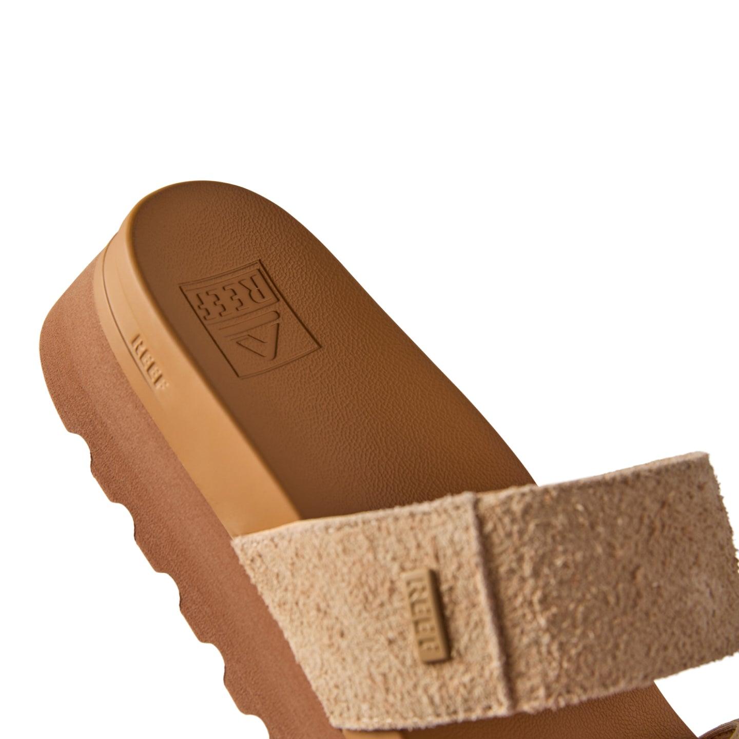 Cushion Vista Hi Female Product Image