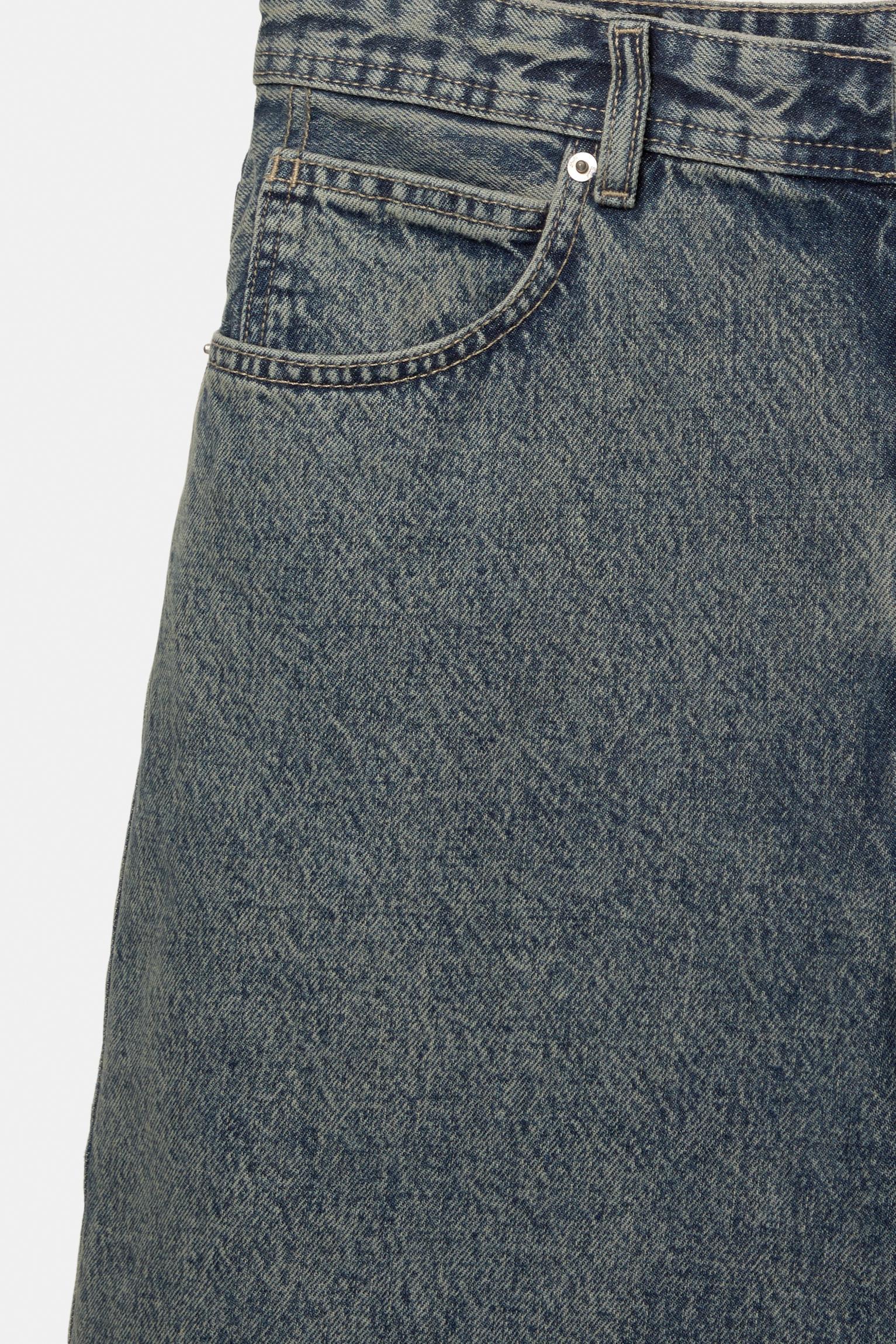 Skater jorts Product Image