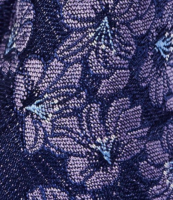 Roundtree & Yorke Margy Floral 2 3/4#double; Narrow Silk Tie Product Image