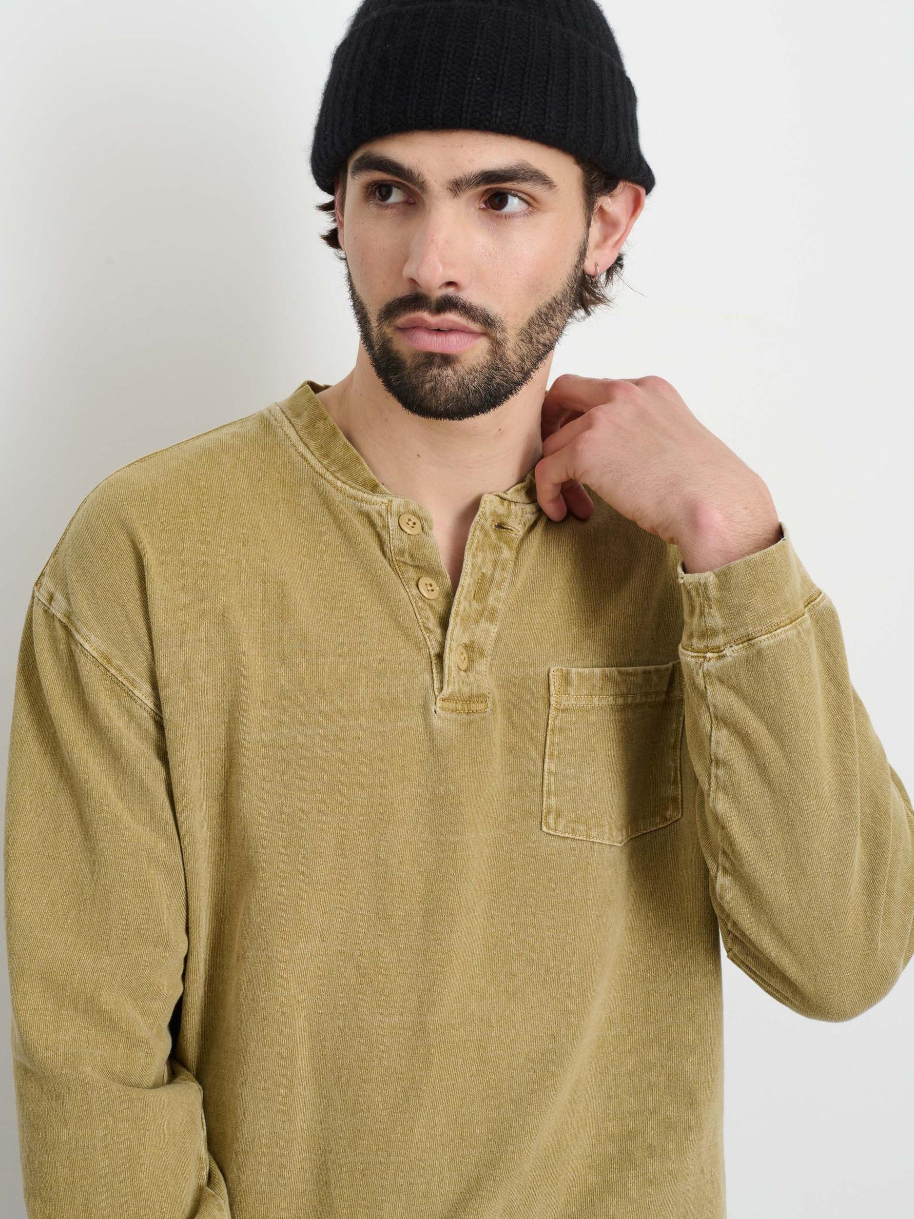 Alan Henley In Heavyweight Cotton Product Image