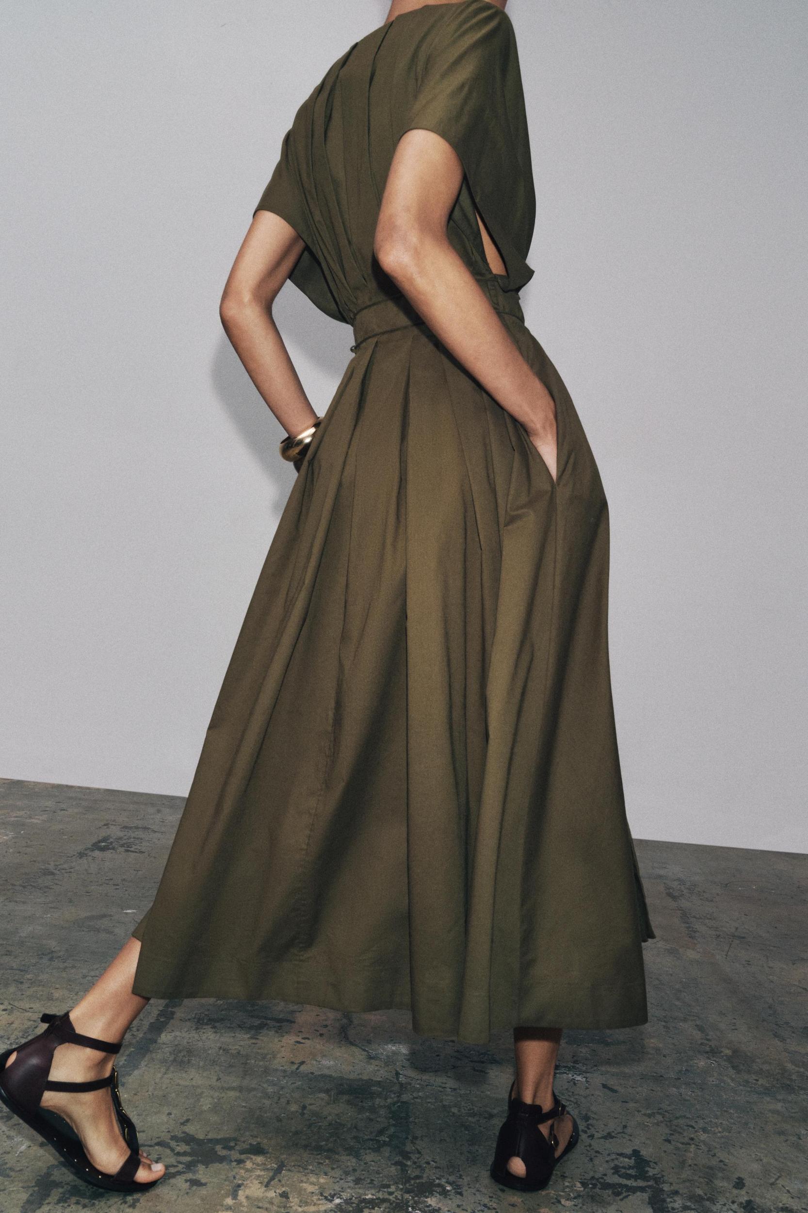 ZW COLLECTION PLEATED MIDI DRESS Product Image