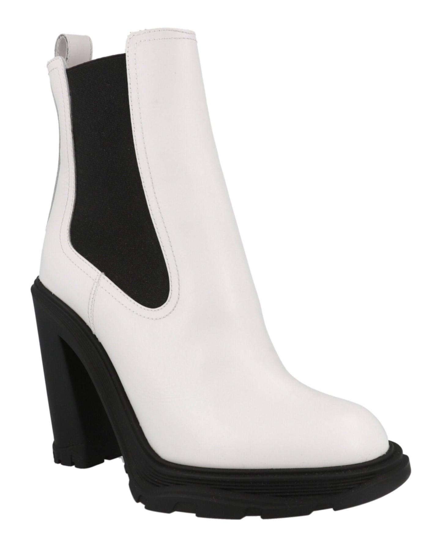 Alexander McQueen Women's Leather Heeled Chelsea Boots Female Product Image