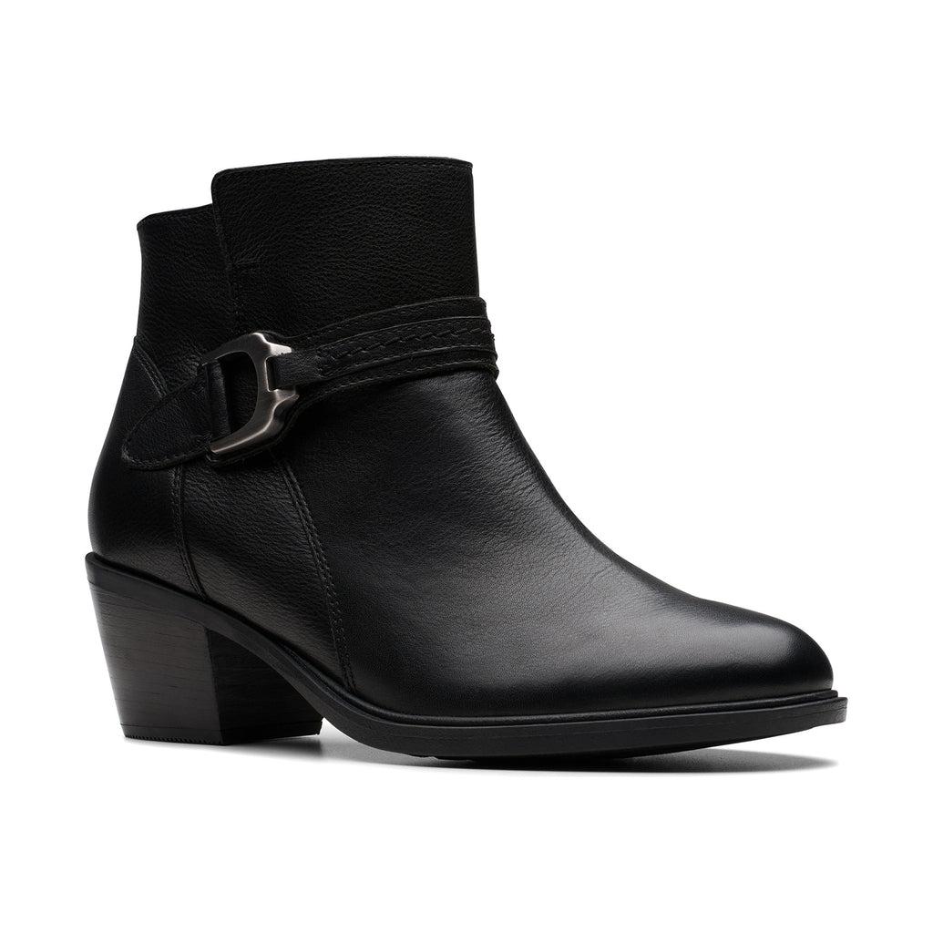 Neva Buckle Product Image