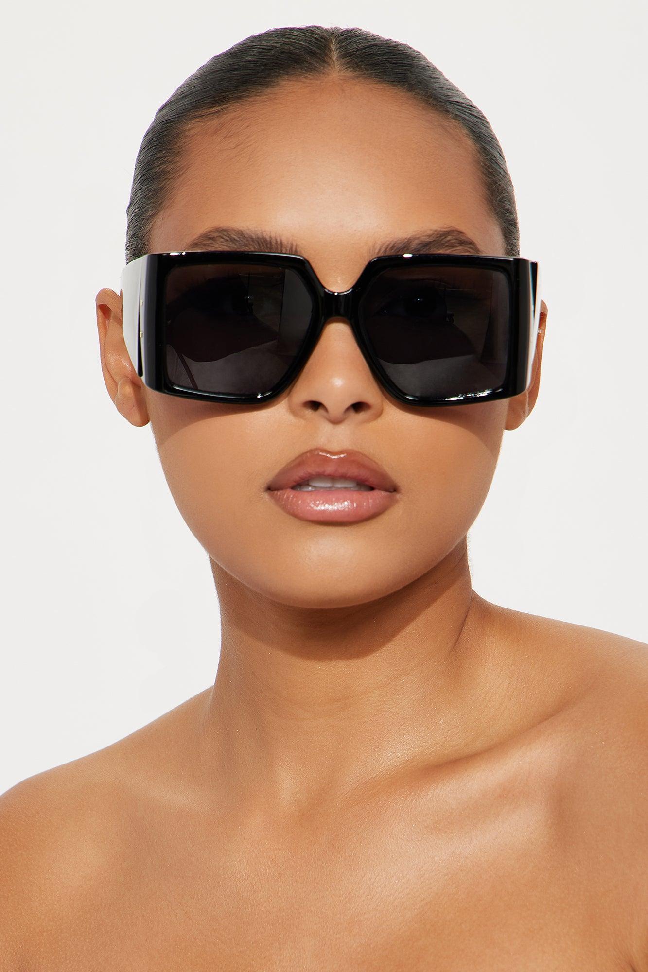 LA Views Square Sunglasses - Black Product Image