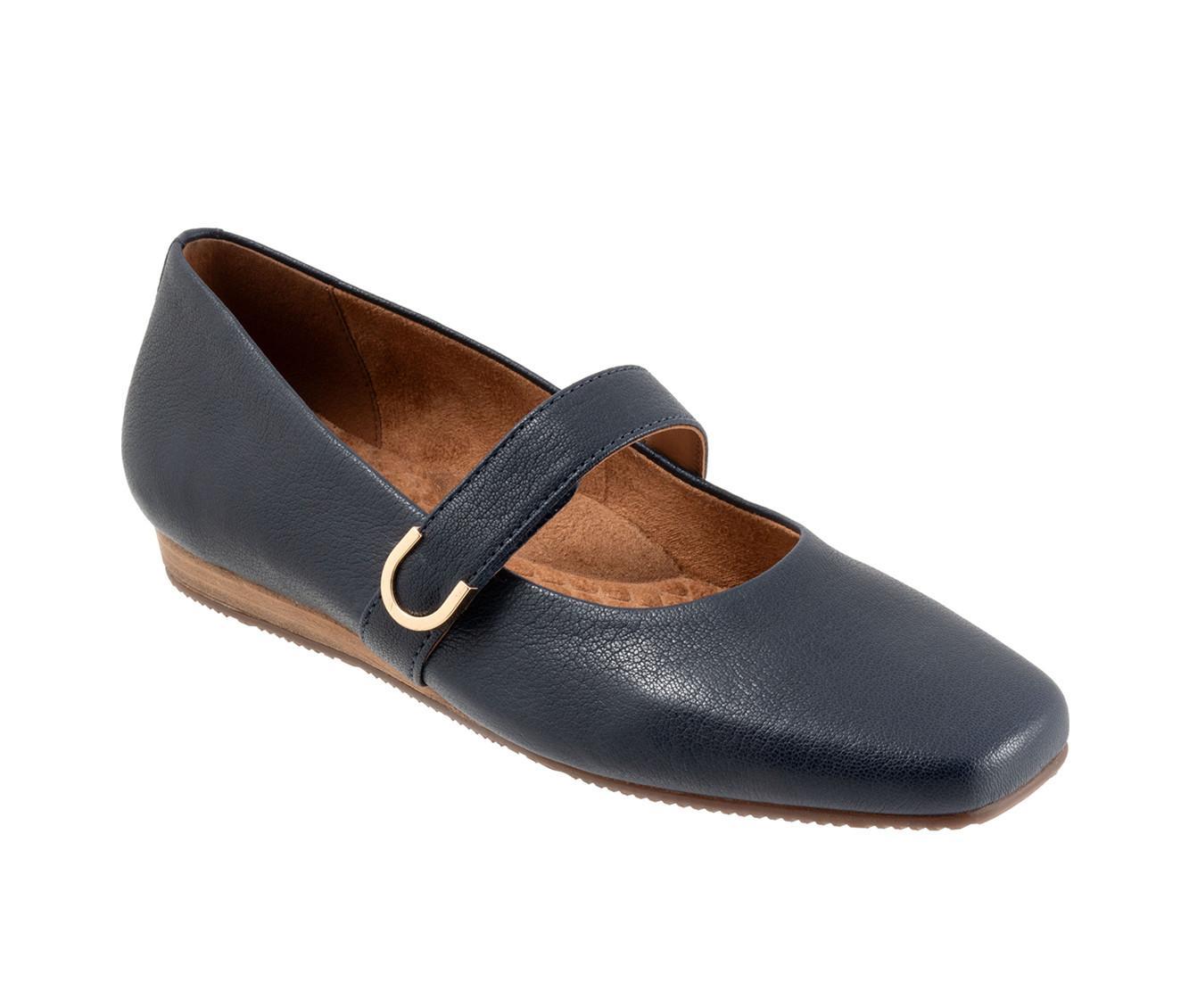 Women's Softwalk Valdivia Mary Janes Product Image