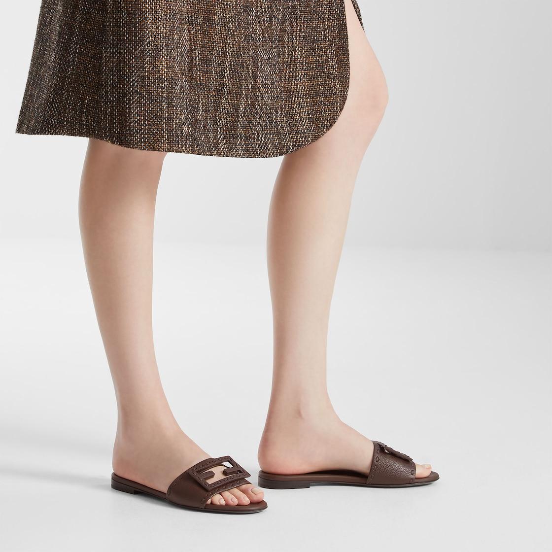 Mens Logo Leather Phone Holder Product Image