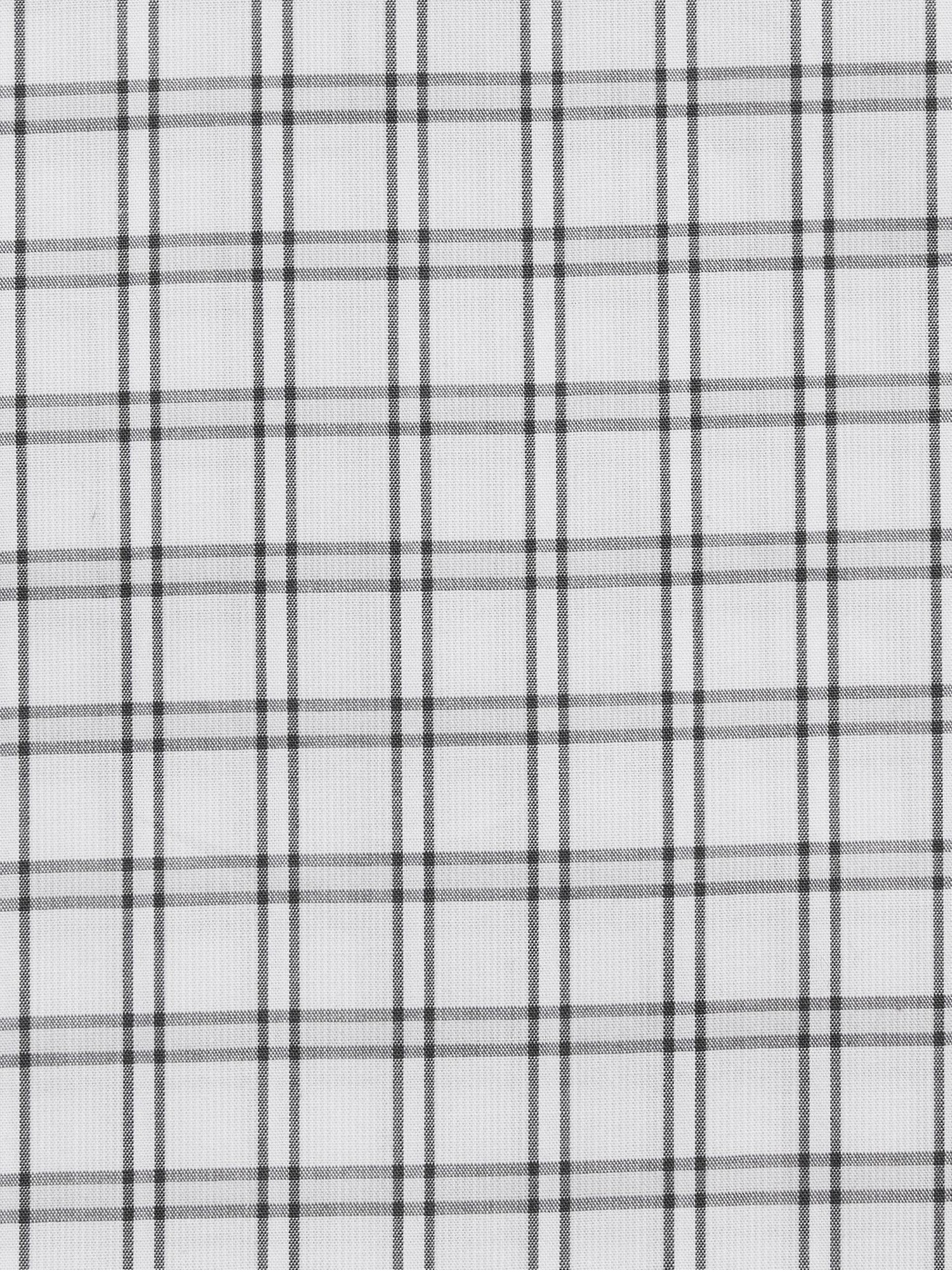 Slim-Fit Wrinkle-Resistant Dress Shirt Product Image