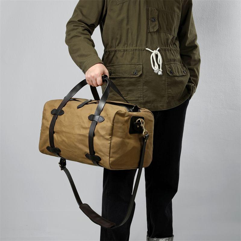 Plain Travel Bag Product Image