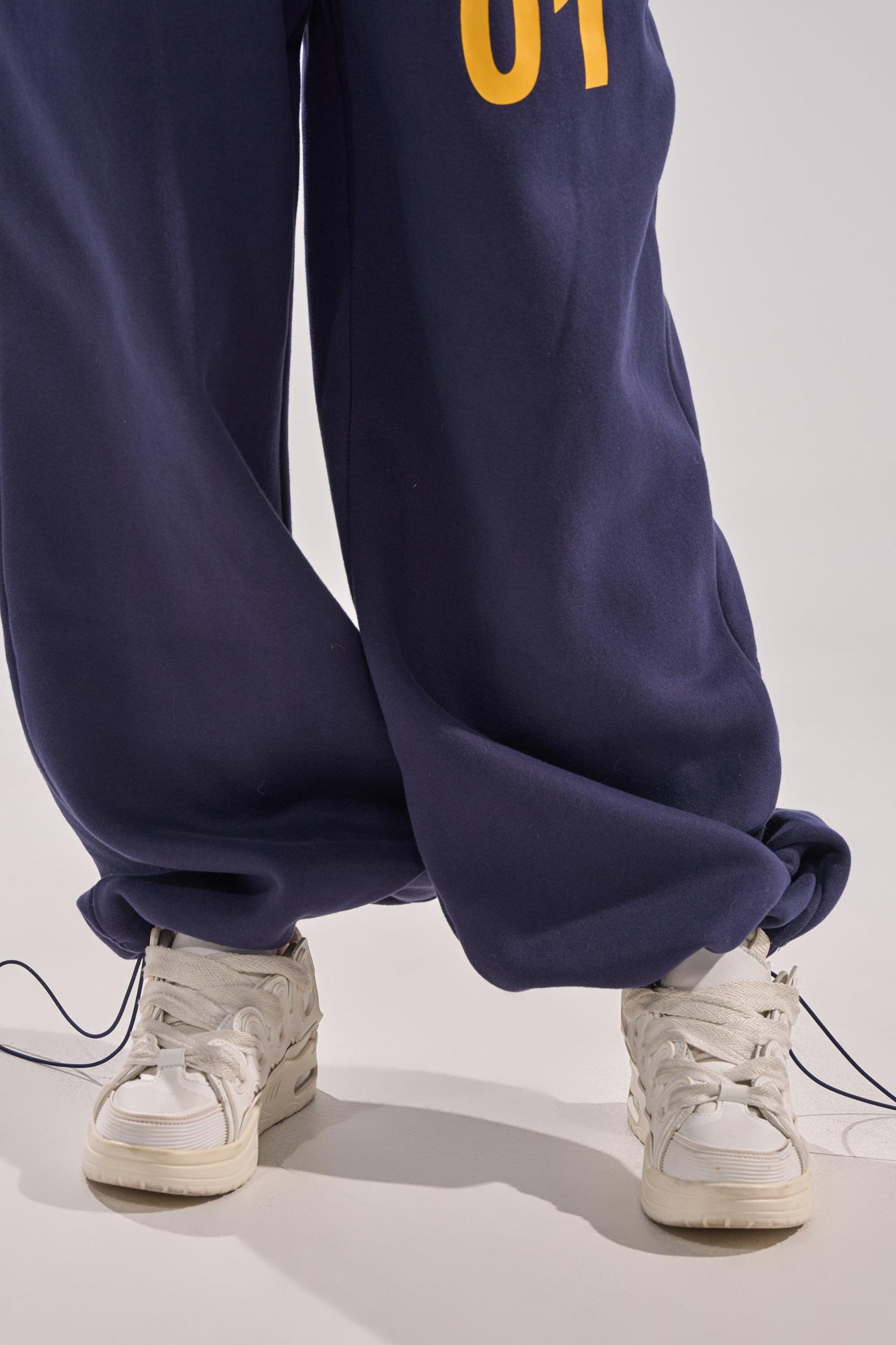 UNTAMED METAL RING JOGGER Product Image