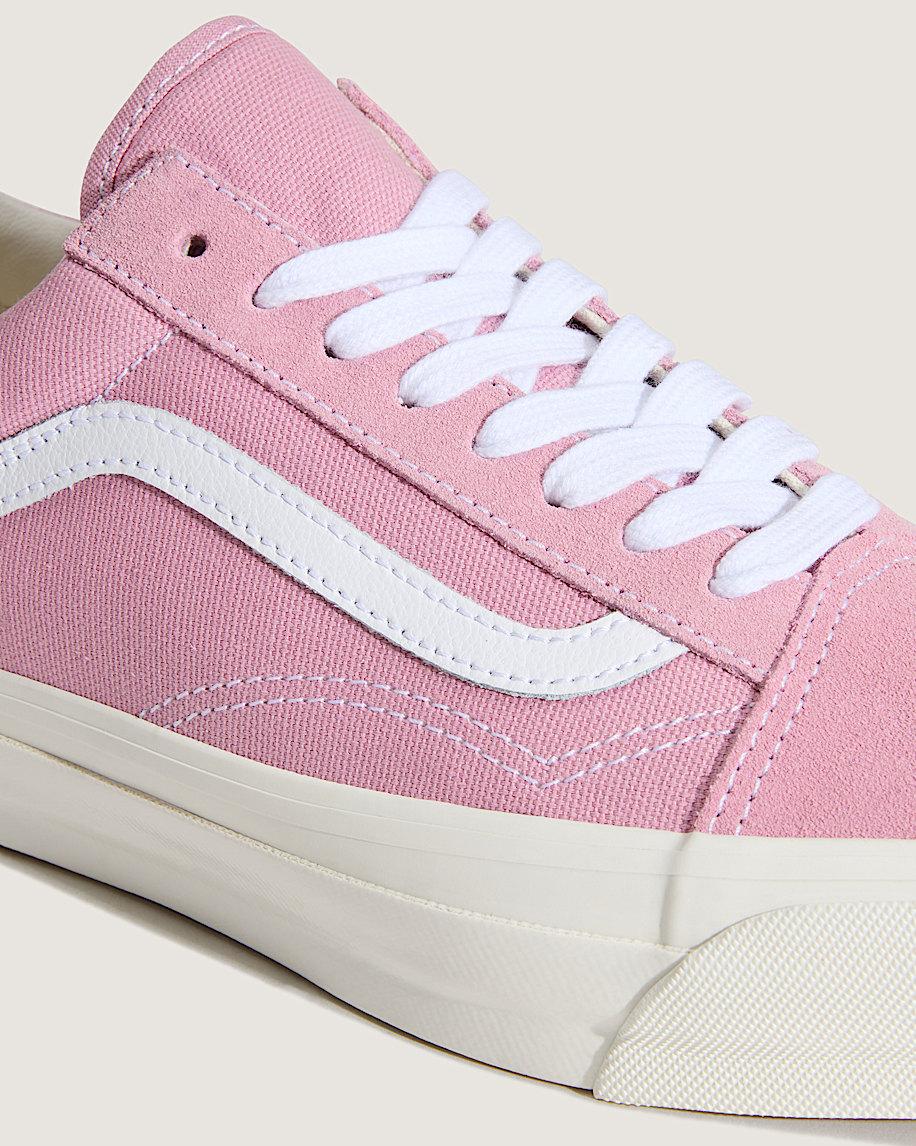 Premium Old Skool Shoe in Dawn Pink| Vans US Product Image