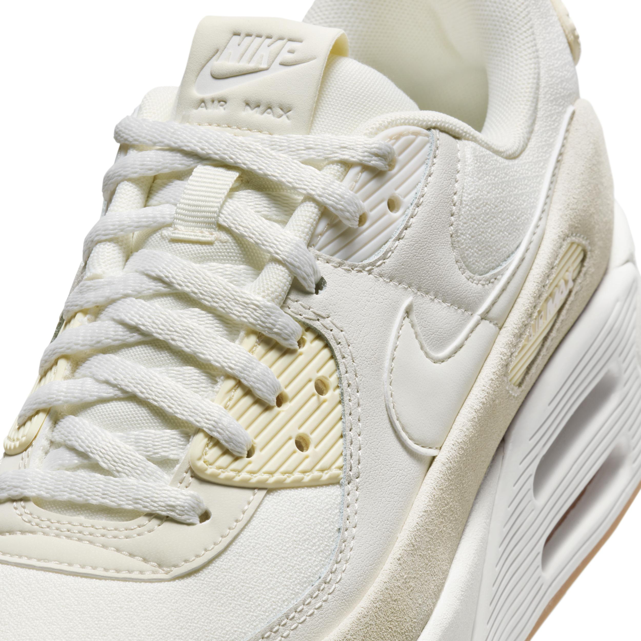 Nike Air Max 90 LV8 Women's Shoes Product Image