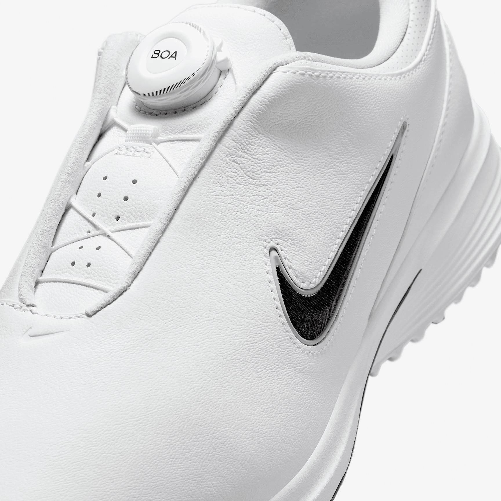 Nike Men's Victory Tour 4 BOA Golf Shoes Product Image