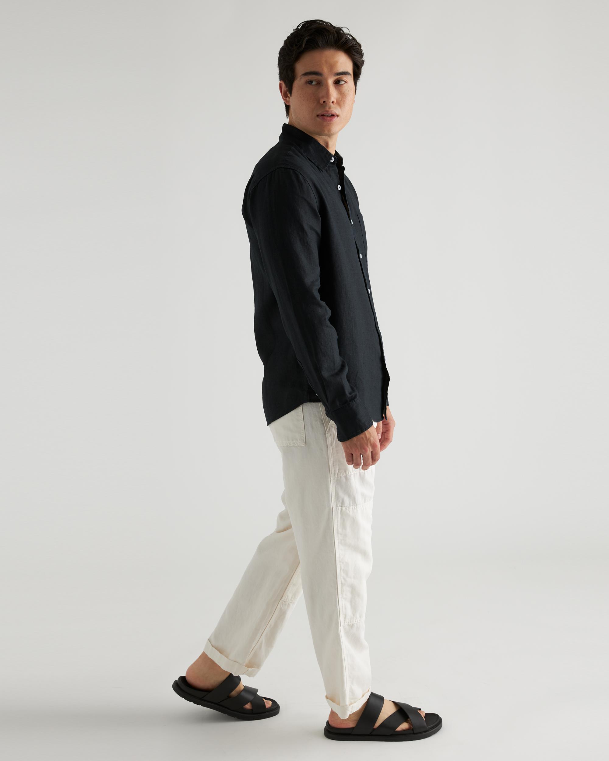 Quince | Men's 100% European Linen Relaxed Long Sleeve Pocket Shirt Product Image
