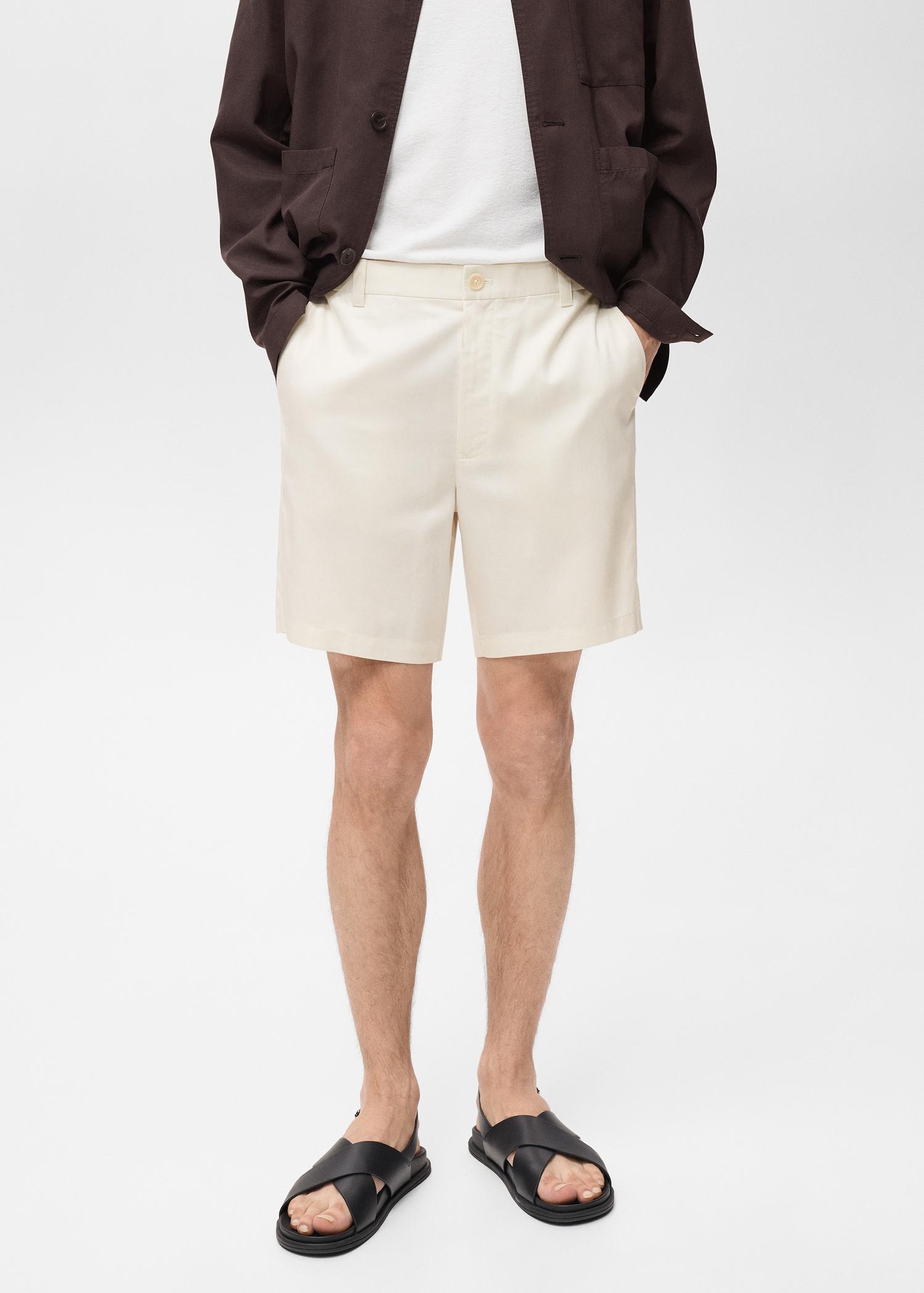 Straight fluid bermuda shorts - Men | MANGO USA Product Image