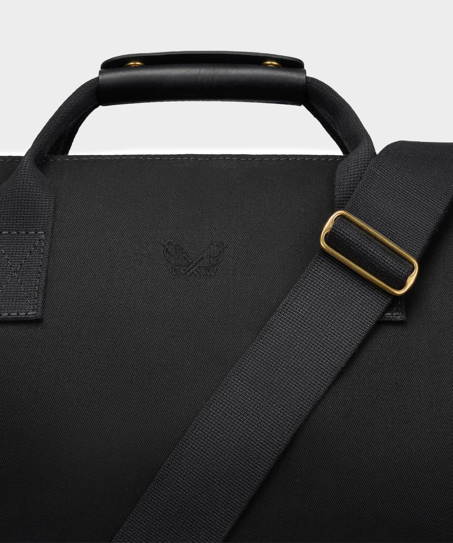 Bennett Winch Canvas Suit Carrier Holdall Product Image