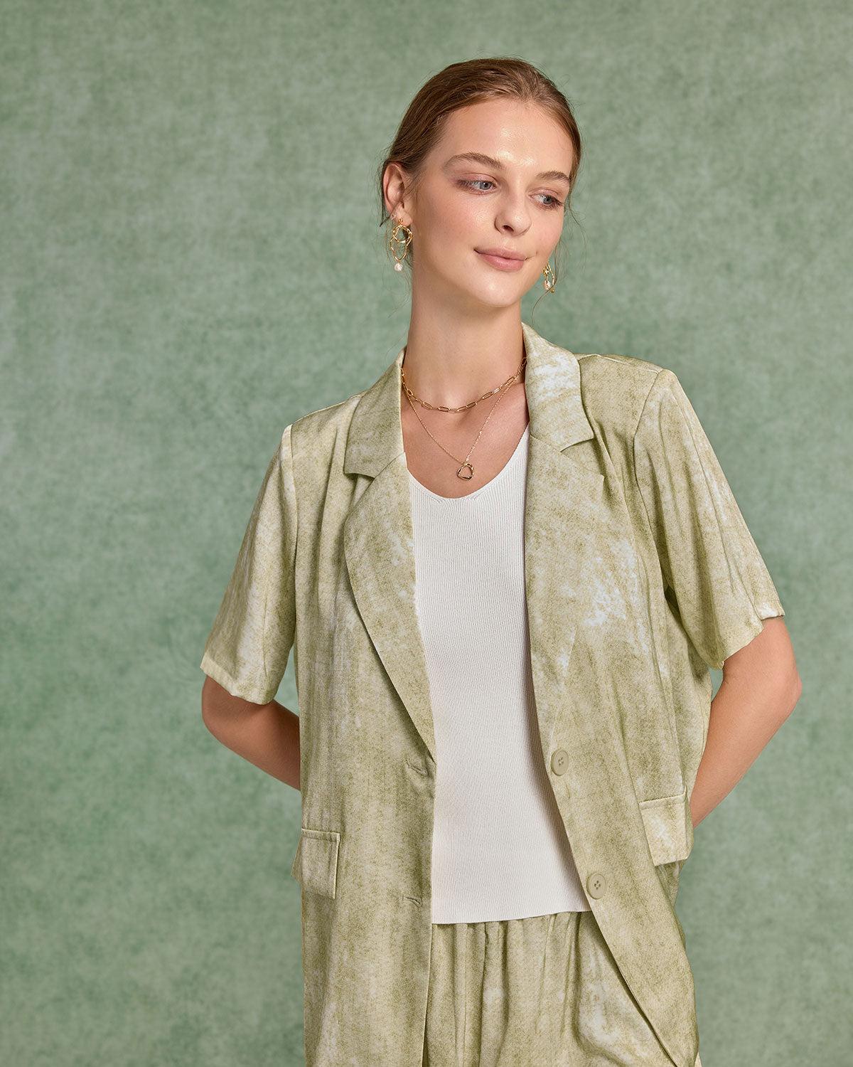 Green Floral Blouse Shorts Two-Piece Suit Product Image