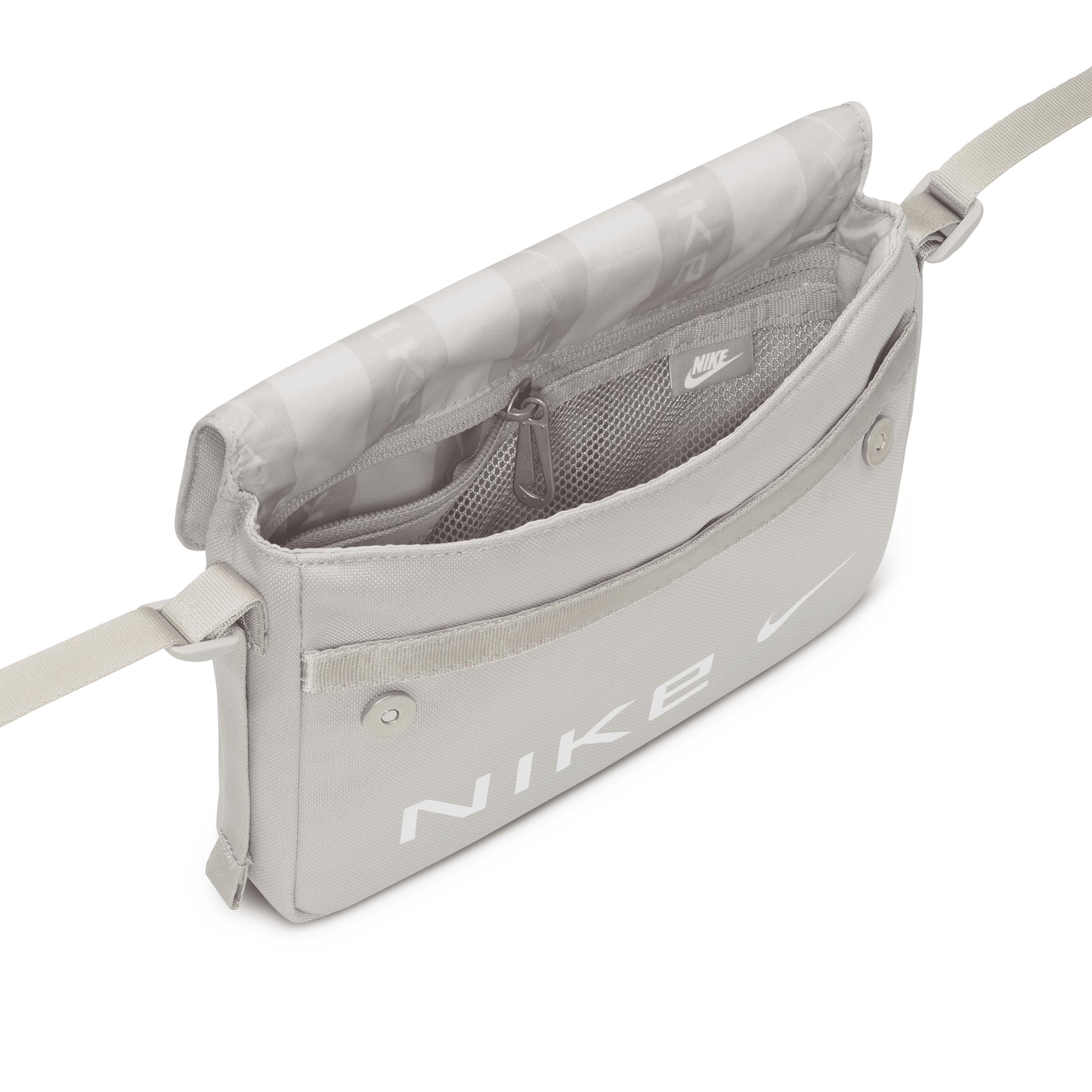 Nike Sportswear Futura Women's Crossbody Bag (1L) Product Image