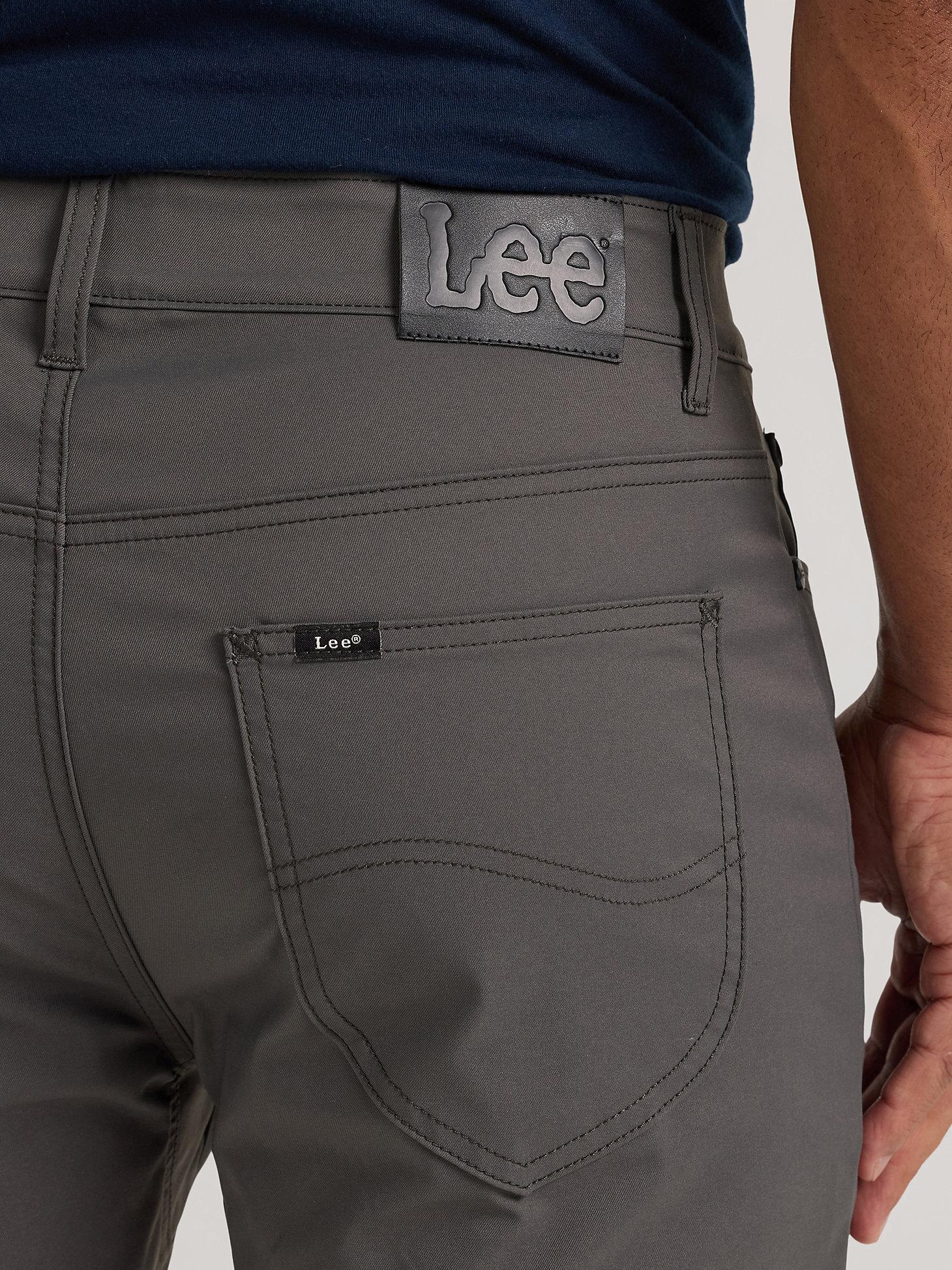 Men's Extreme Motion Regular Straight Performance Pant | Men's Pants | Lee® Product Image