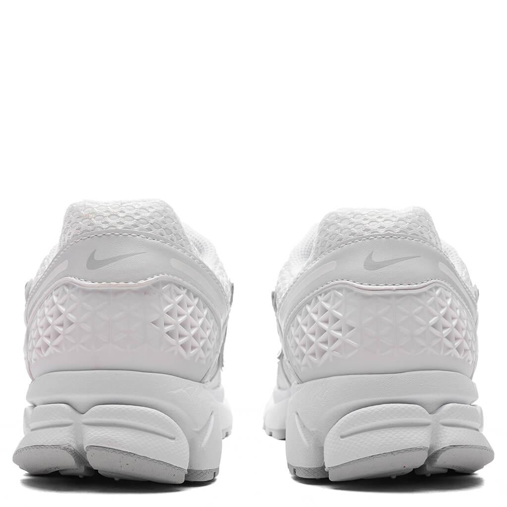 Women's Zoom Vomero 5 - White/Metallic Silver/Summit White Female Product Image