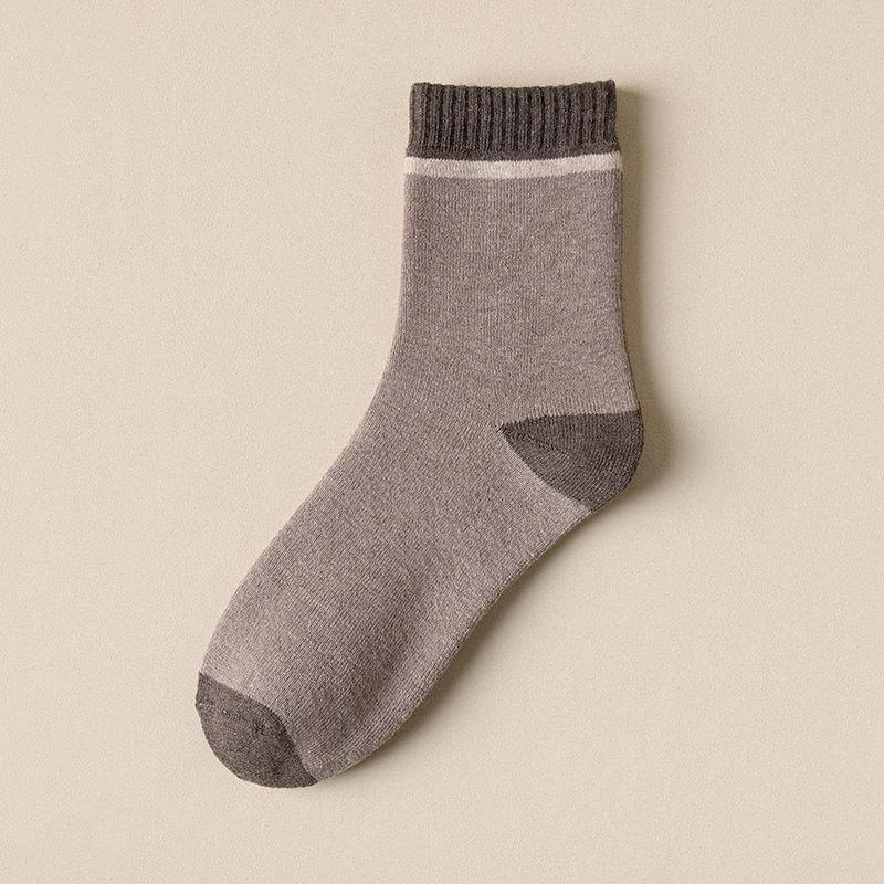 Two Tone Crew Socks Product Image