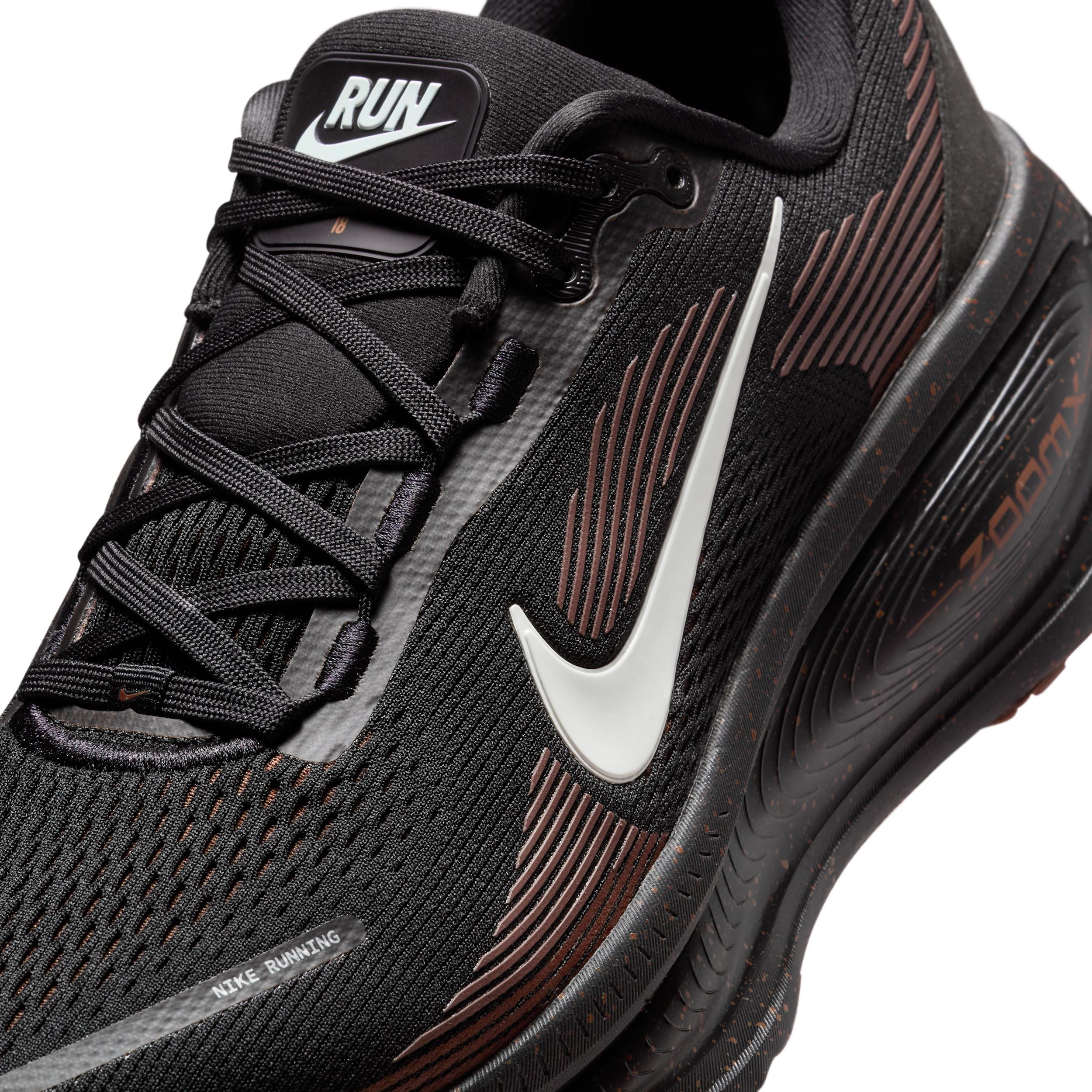 Nike Mens Vomero 18 Road Running Shoes | HM6803-700 Product Image