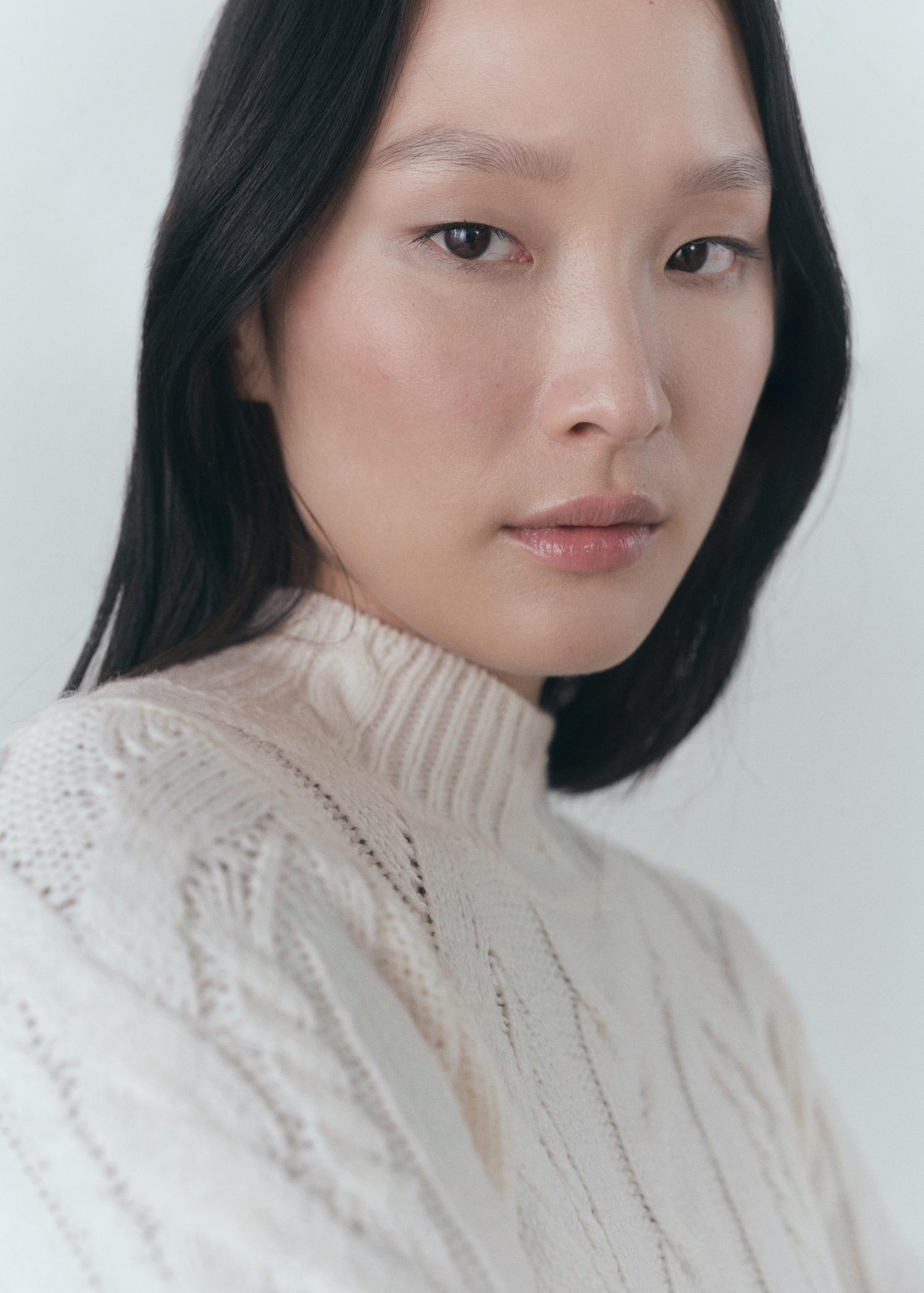 Braided sweater with perkins neck - Women | MANGO USA Product Image