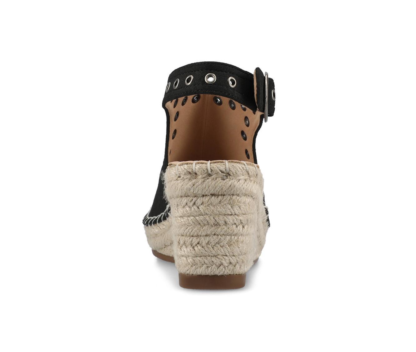 Women's Journee Collection Crisie Wedges Product Image