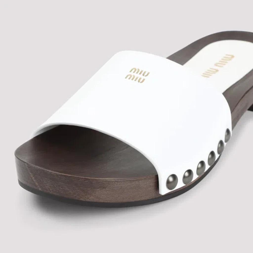 MIU MIU Wood Sole Flat Sandals With Studded Side In White Product Image