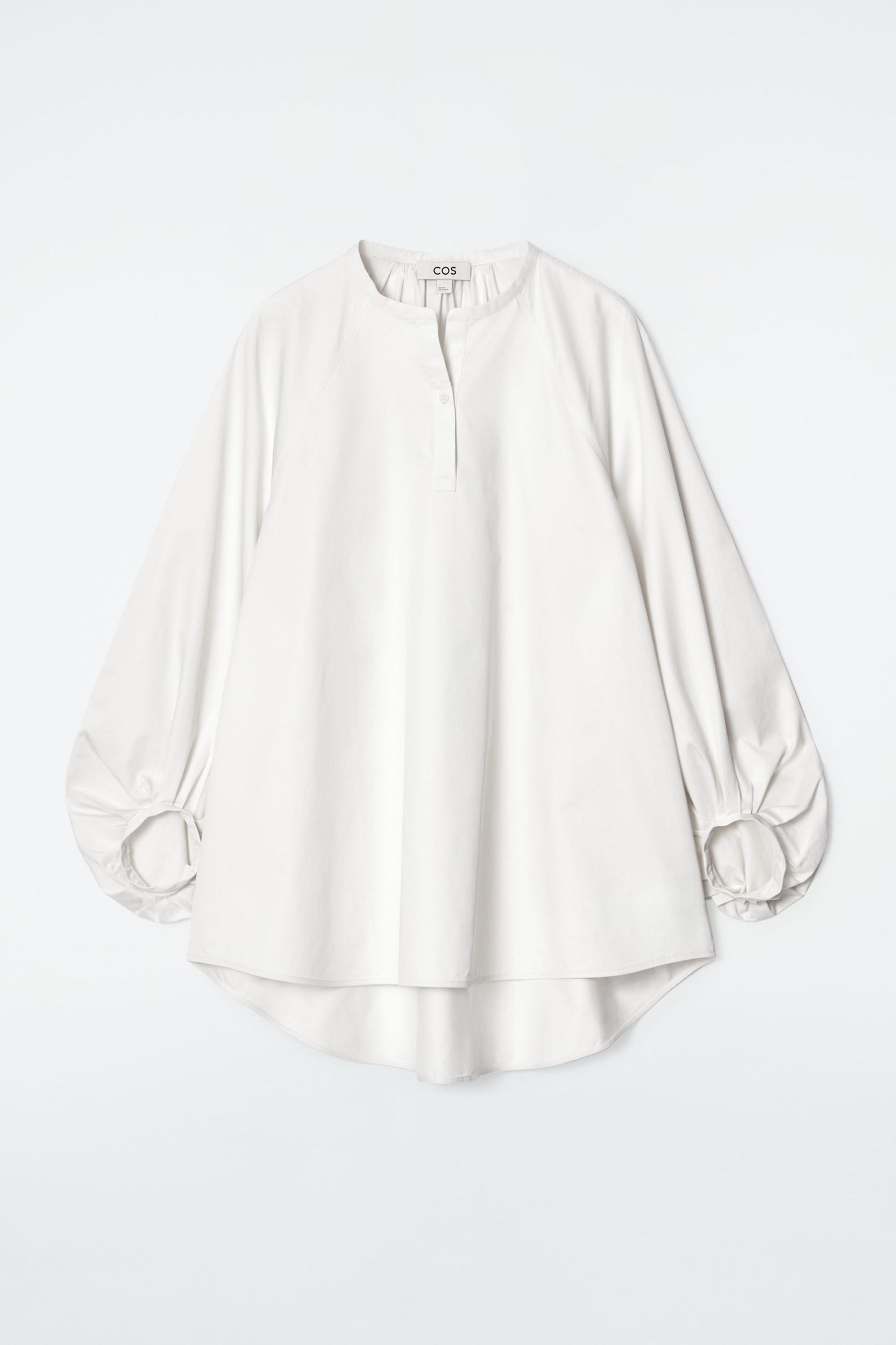 BALLOON-SLEEVE BLOUSE Product Image