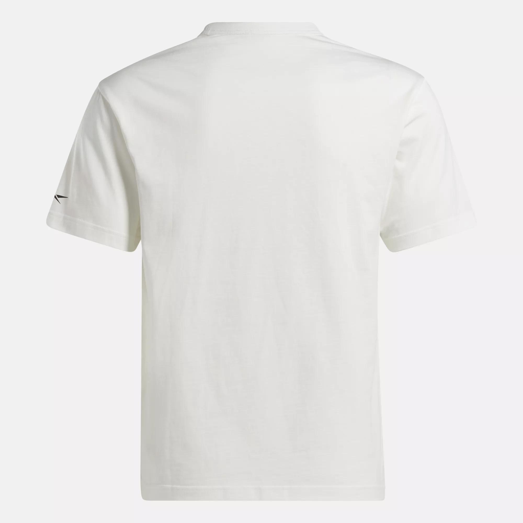 Men's Basketball Pump Graphic T-Shirt Male Product Image