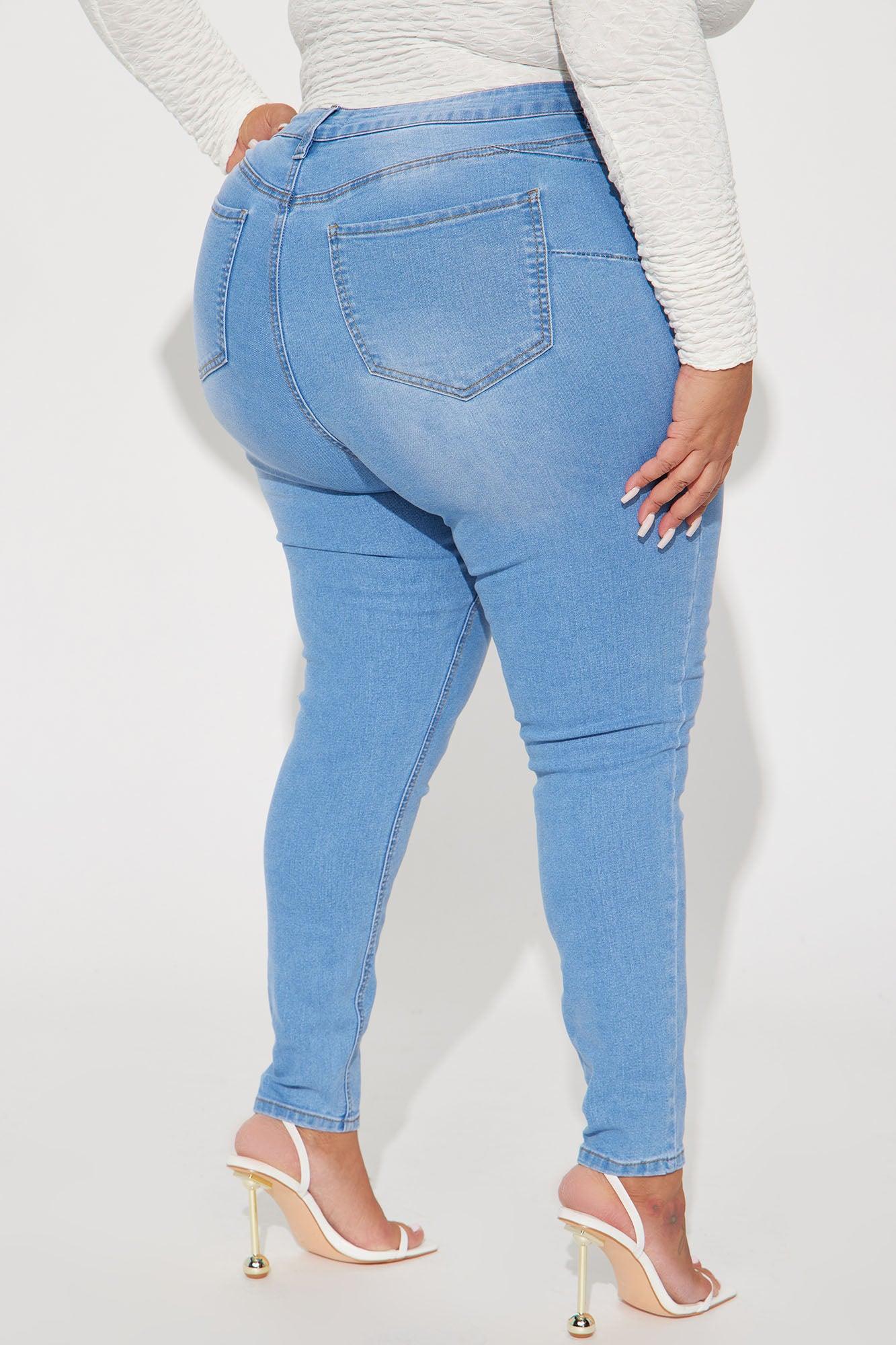 Vibe Check Curvy Stretch Skinny Jeans - Light Wash Product Image