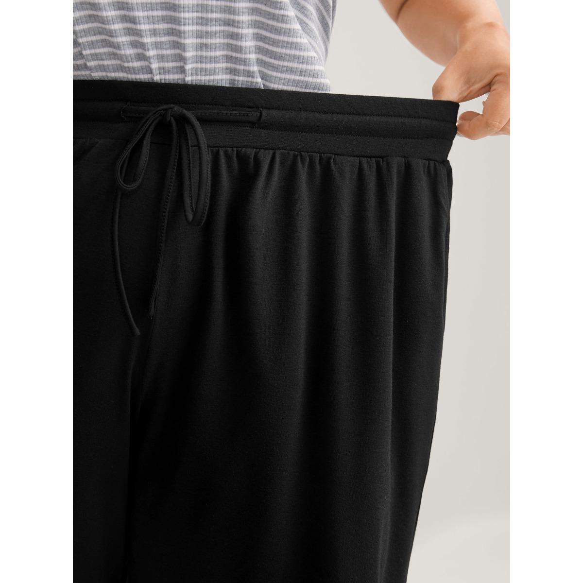 Plus Size Stretchy Slit Drawstring Straight-Leg Shorts Women Black Leisure Drawstring Straight Leg Casual Shorts BloomChic 30/6X Product Image